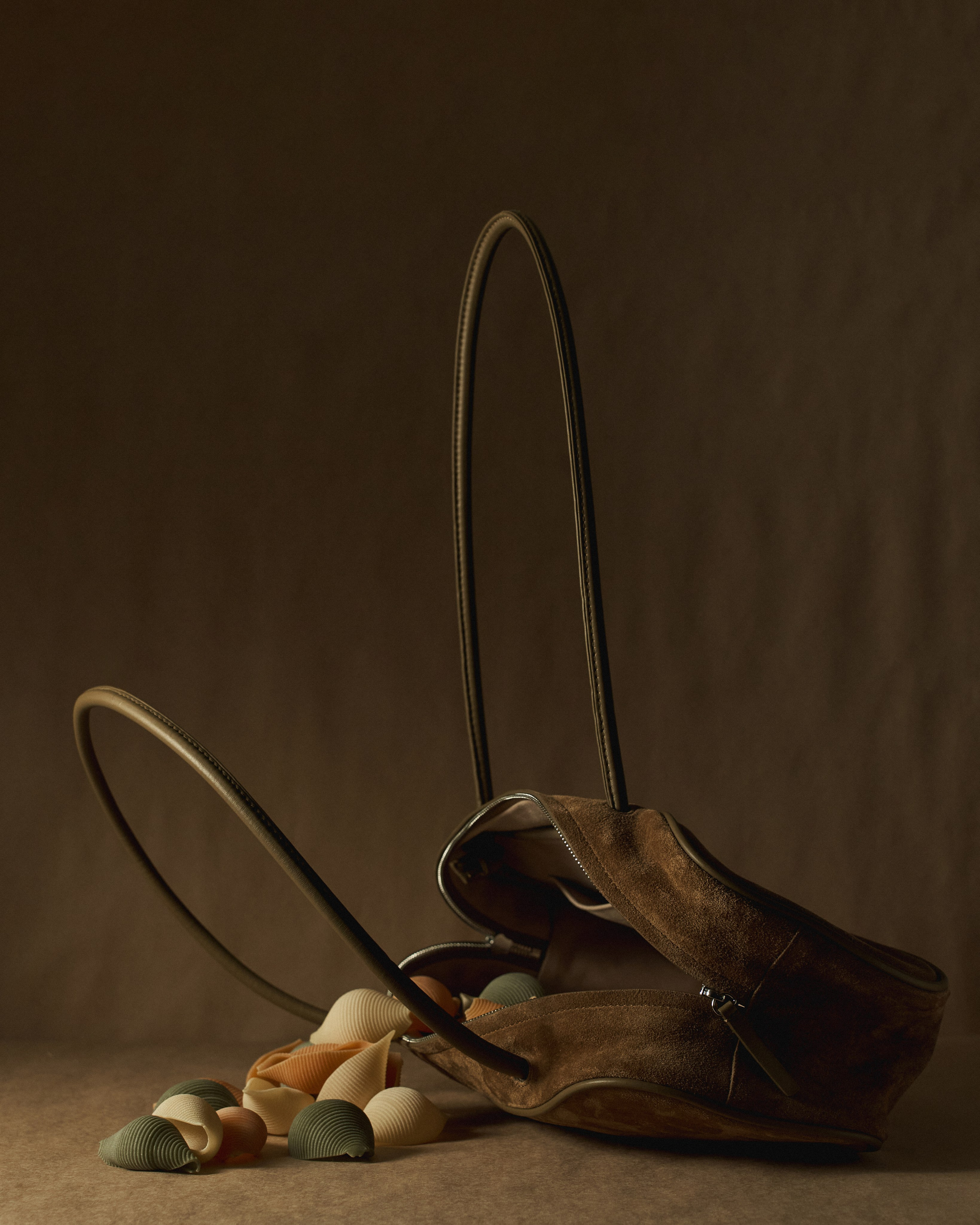 Askent. Фотограф для брендов в Москве Мария Волковская