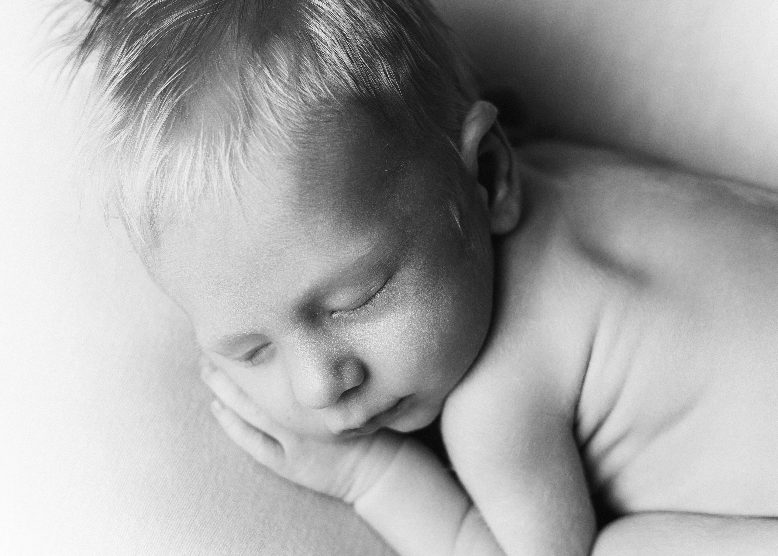 НОВОРОЖДЕННЫЕ МАЛЫШИ. Фотосессия новорожденных в Москве и Московской области