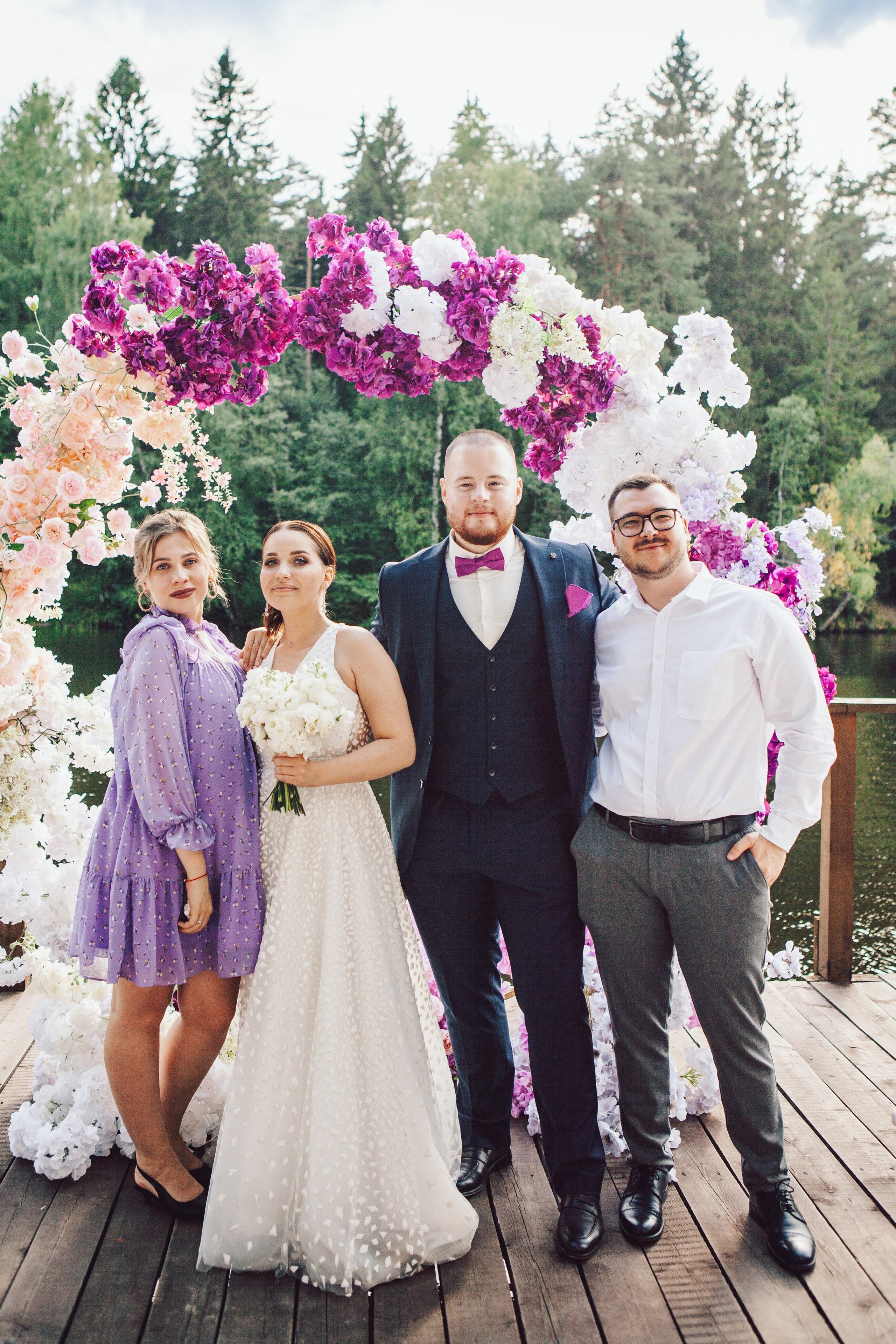 Свадебная фотосессия в отеле hartwell hotel и на патриарших прудах. Фотограф Ольга Ефремова