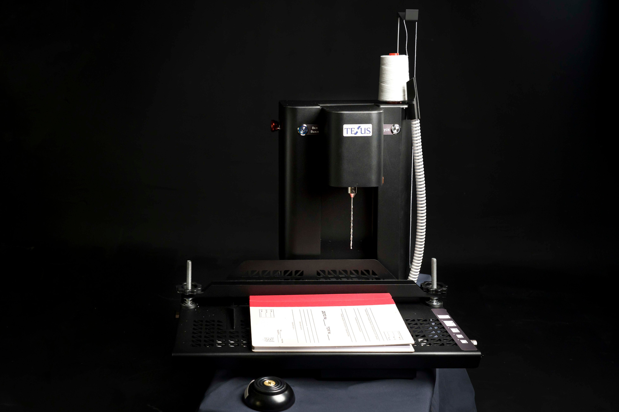 Архивный аппарат. Фотограф в Санкт-Петербурге. Репортажная и все съёмки для бизнеса