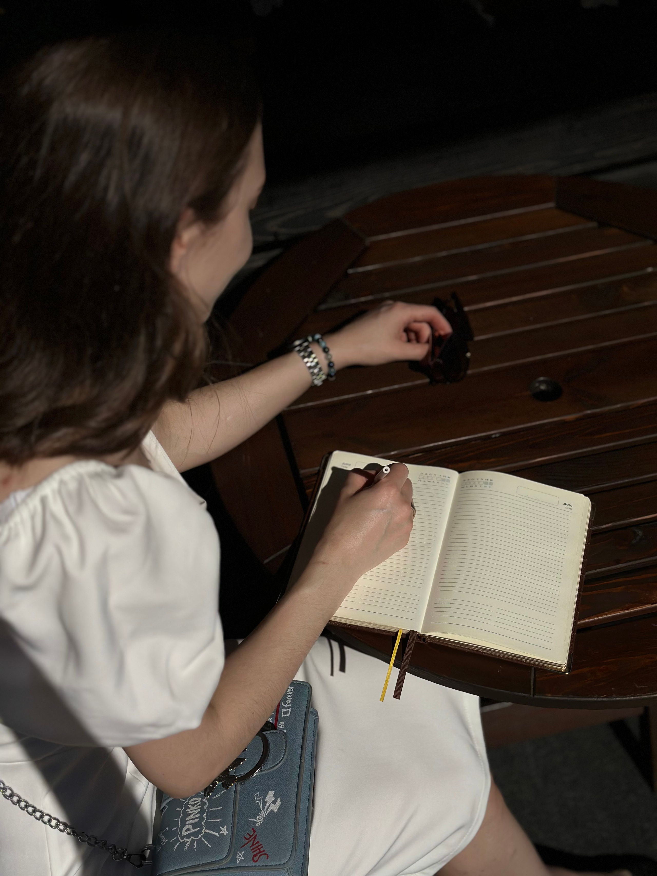 Прогулка Астория — Зеркальный дворик — Новая Голландия. КОНТЕНТ |БРЕНД фотограф Санкт-Петербург — Жанна Олтаржевская