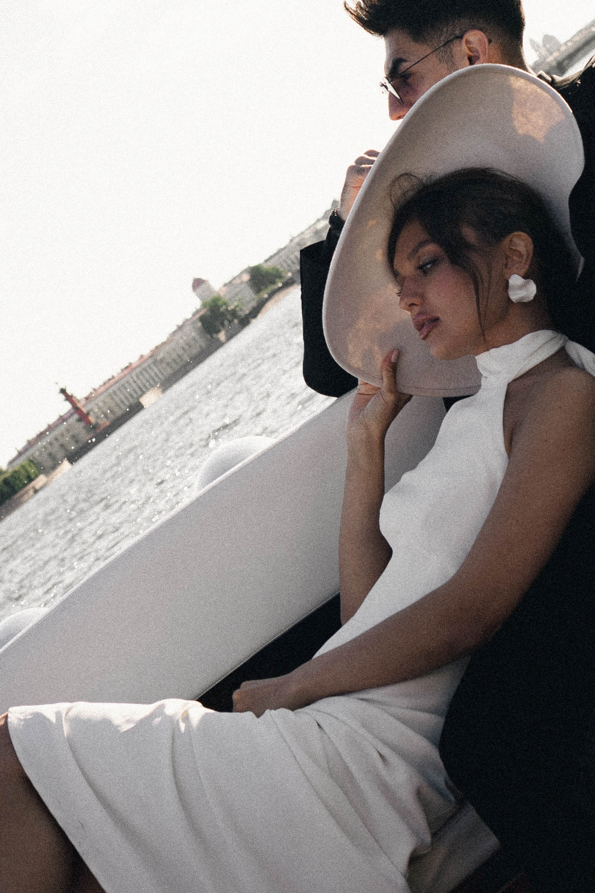 СВАДЕНБНАЯ СЬЕМКА НА КАТЕРЕ ПО КАНАЛАМ САНКТ-ПЕТЕРБУРГА И В АКВАТОРИИ НЕВЫ. Профессиональный фотограф, Санкт-Петербург — Виктория Богомолова