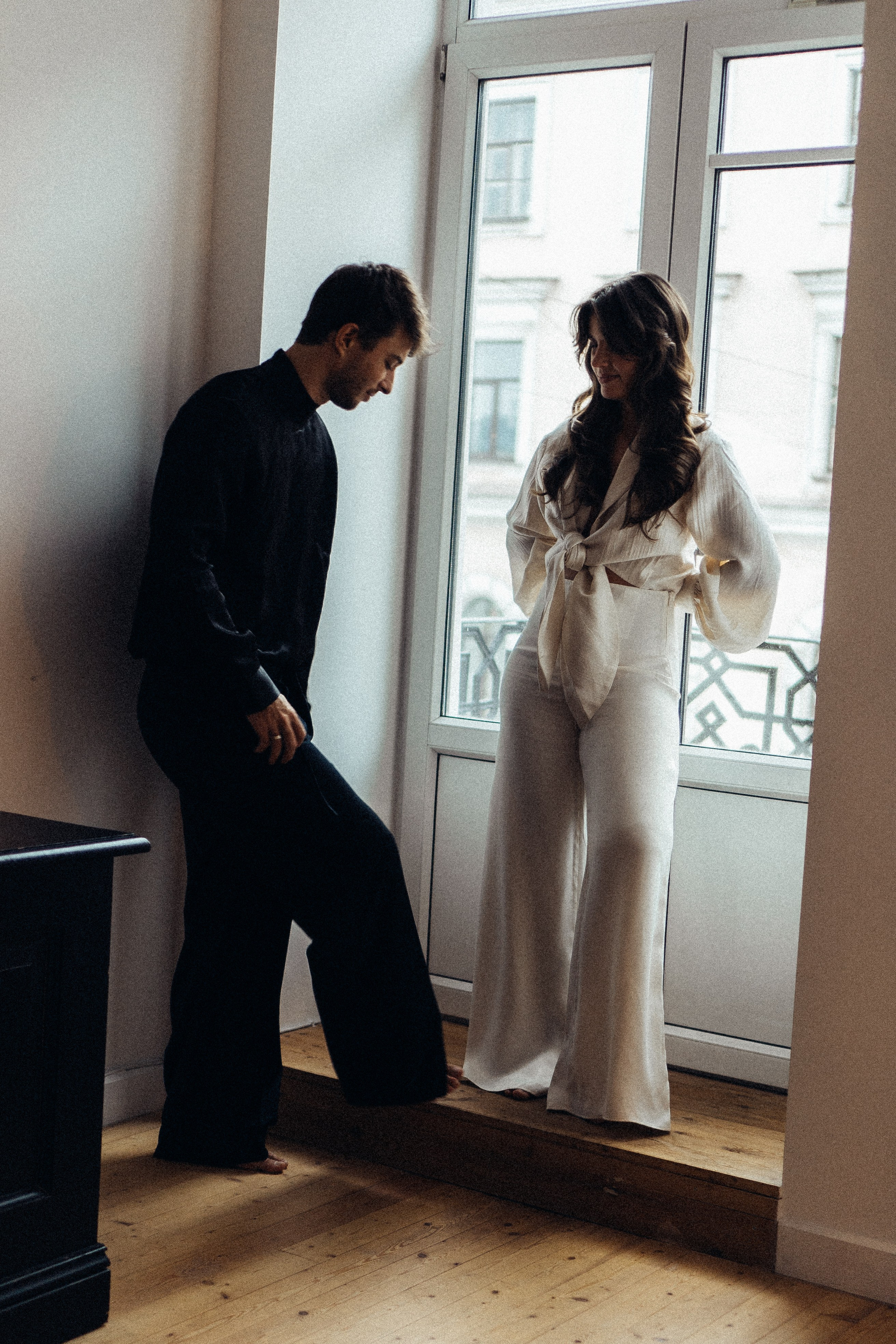 УТРО ЖЕНИХА И НЕВЕСТЫ В ПИТЕРСКОЙ КВАРТИРЕ И СЬЕМКА С СВАДЕБНЫХ ОБРАЗАХ. Профессиональный фотограф, Санкт-Петербург — Виктория Богомолова