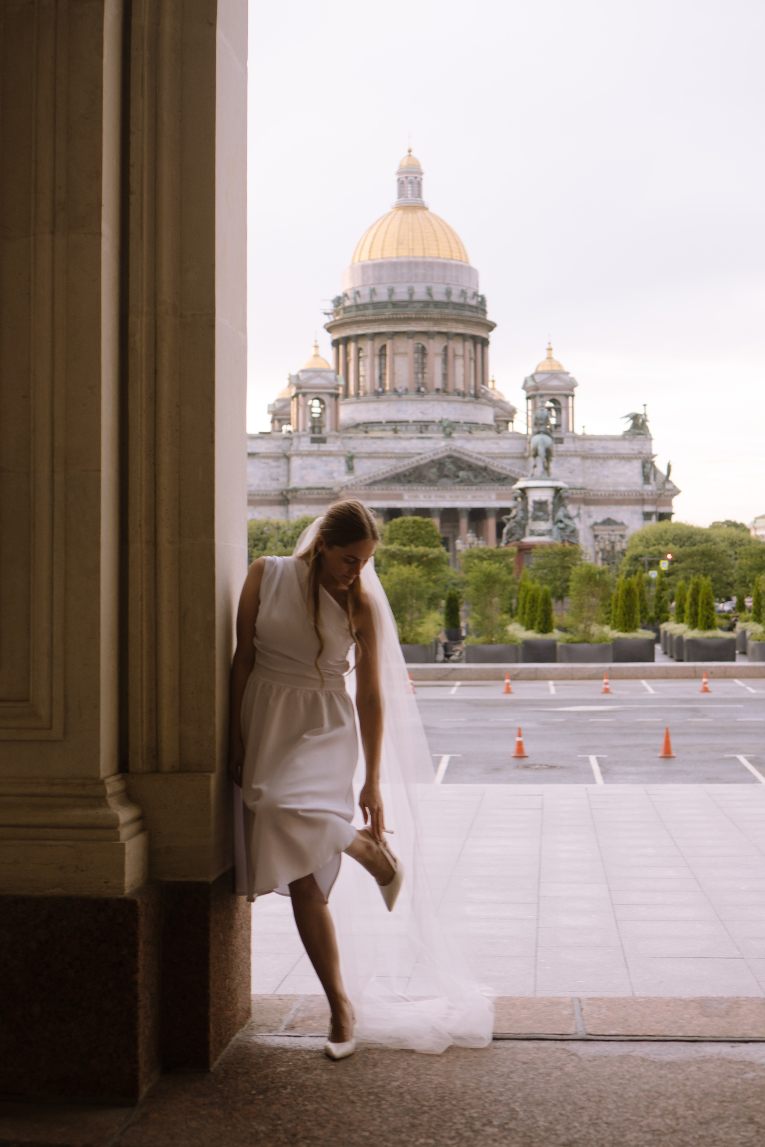 СВАДЕБНАЯ СЬЕМКА С ИСАКИЕВСКИМ СОБОРОМ, АСТОРИЯ И ЗАКОНОДАТЕЛЬНОЕ СОБРАНИЕ. Профессиональный фотограф, Санкт-Петербург — Виктория Богомолова