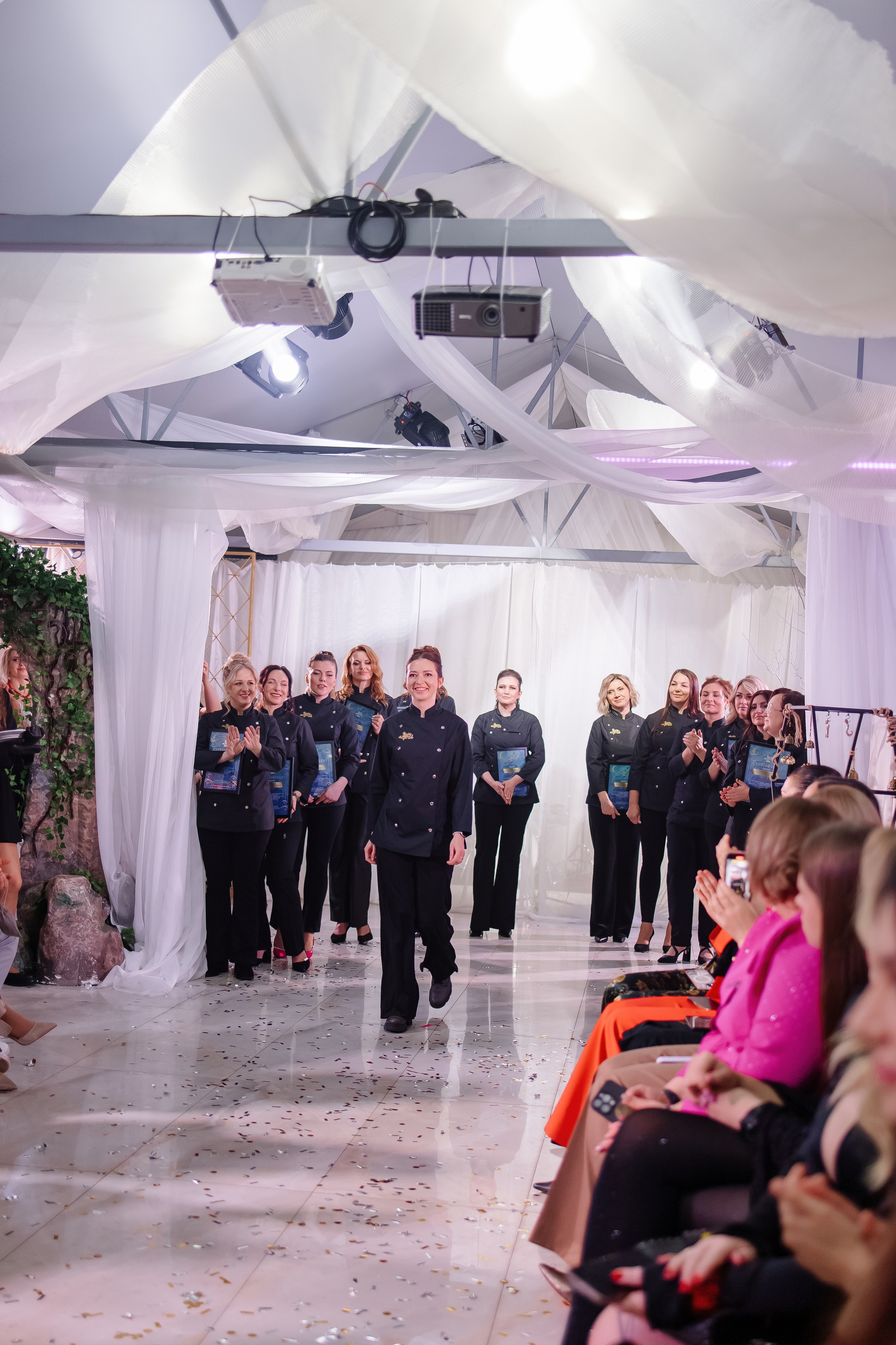 Шоу тортов 2. Свадебный фотограф