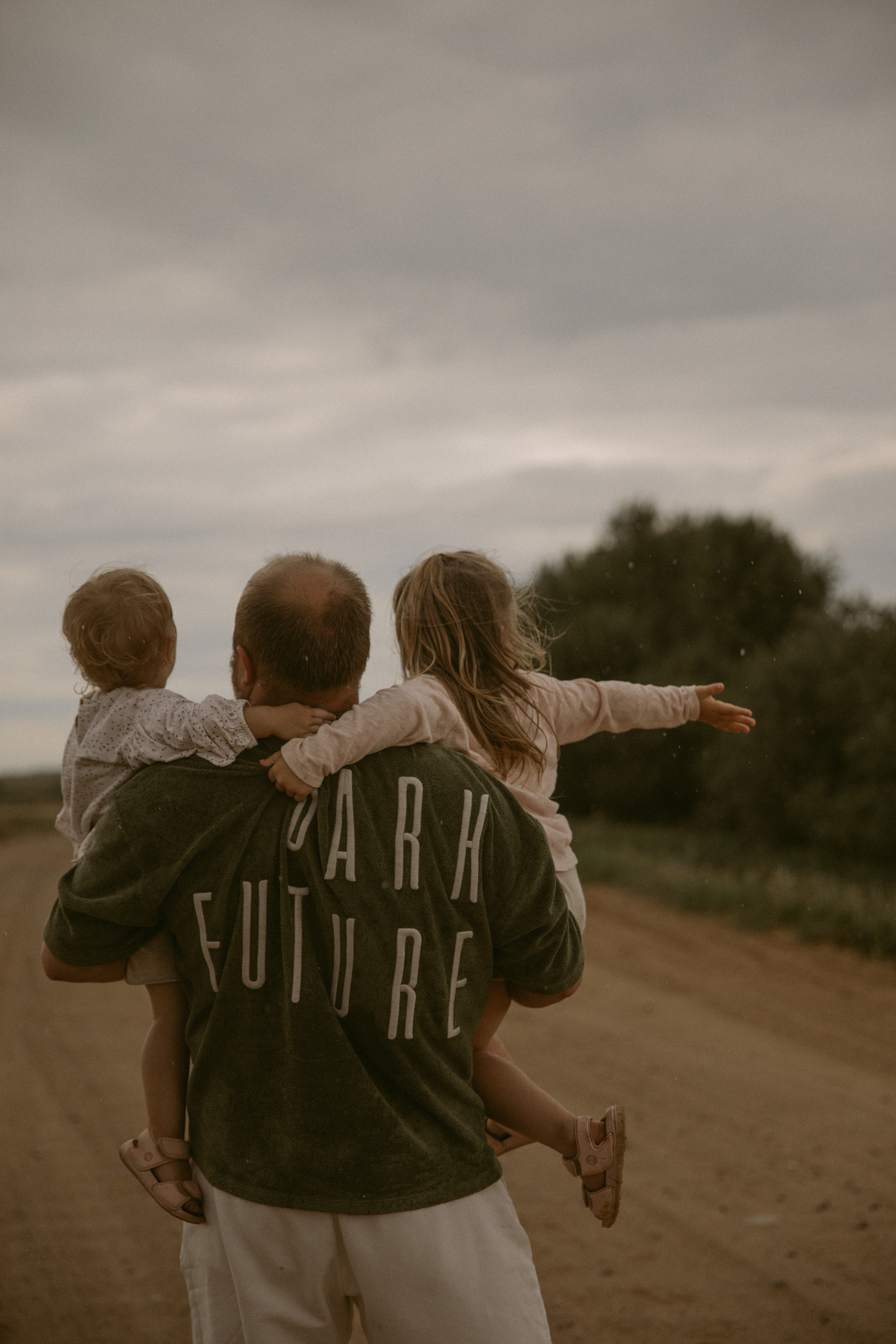 Гулять под дождем. Фотоистории в Ставрополе и Костроме Eva Vladi