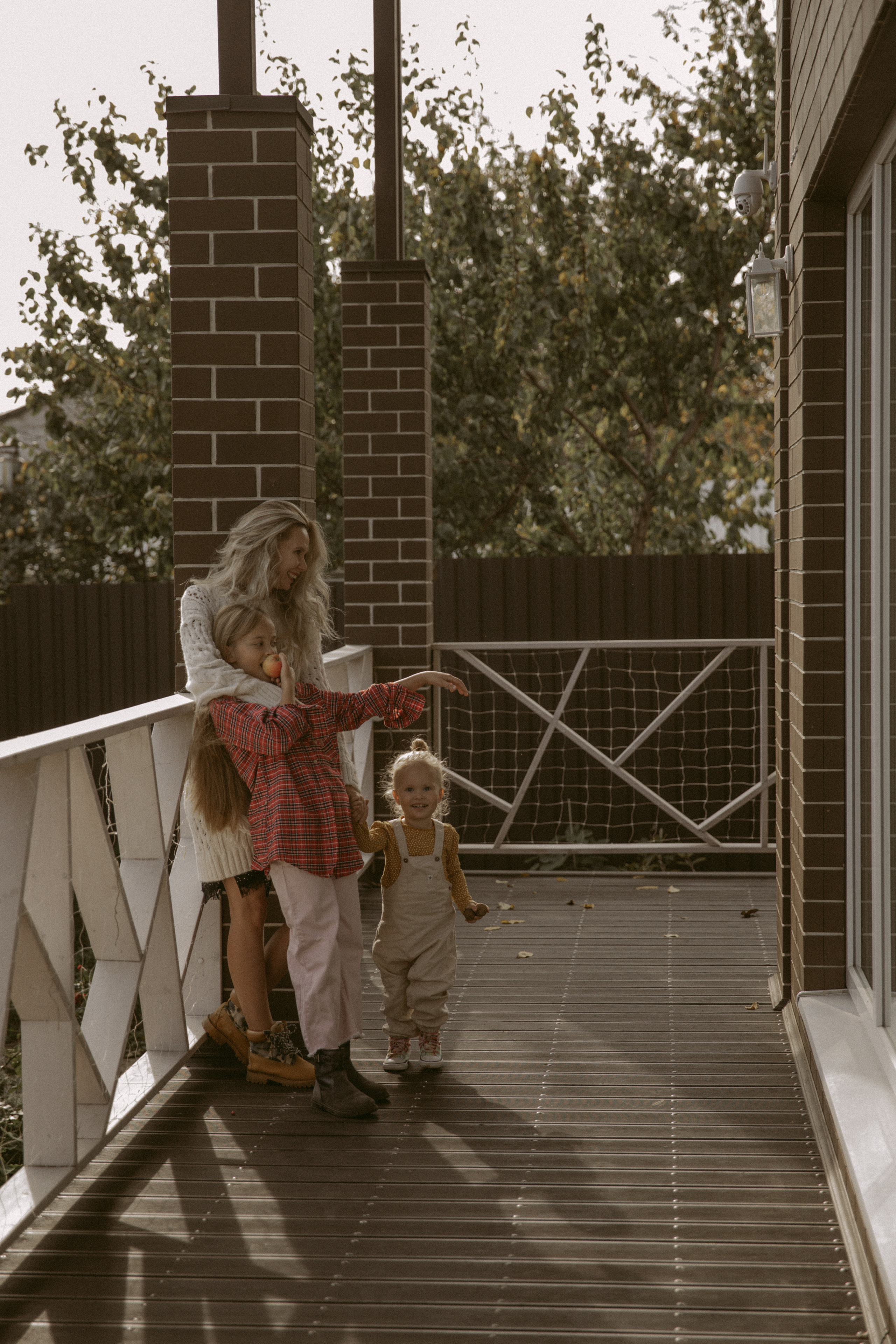 А дома хорошо. Фотоистории в Ставрополе и Костроме Eva Vladi