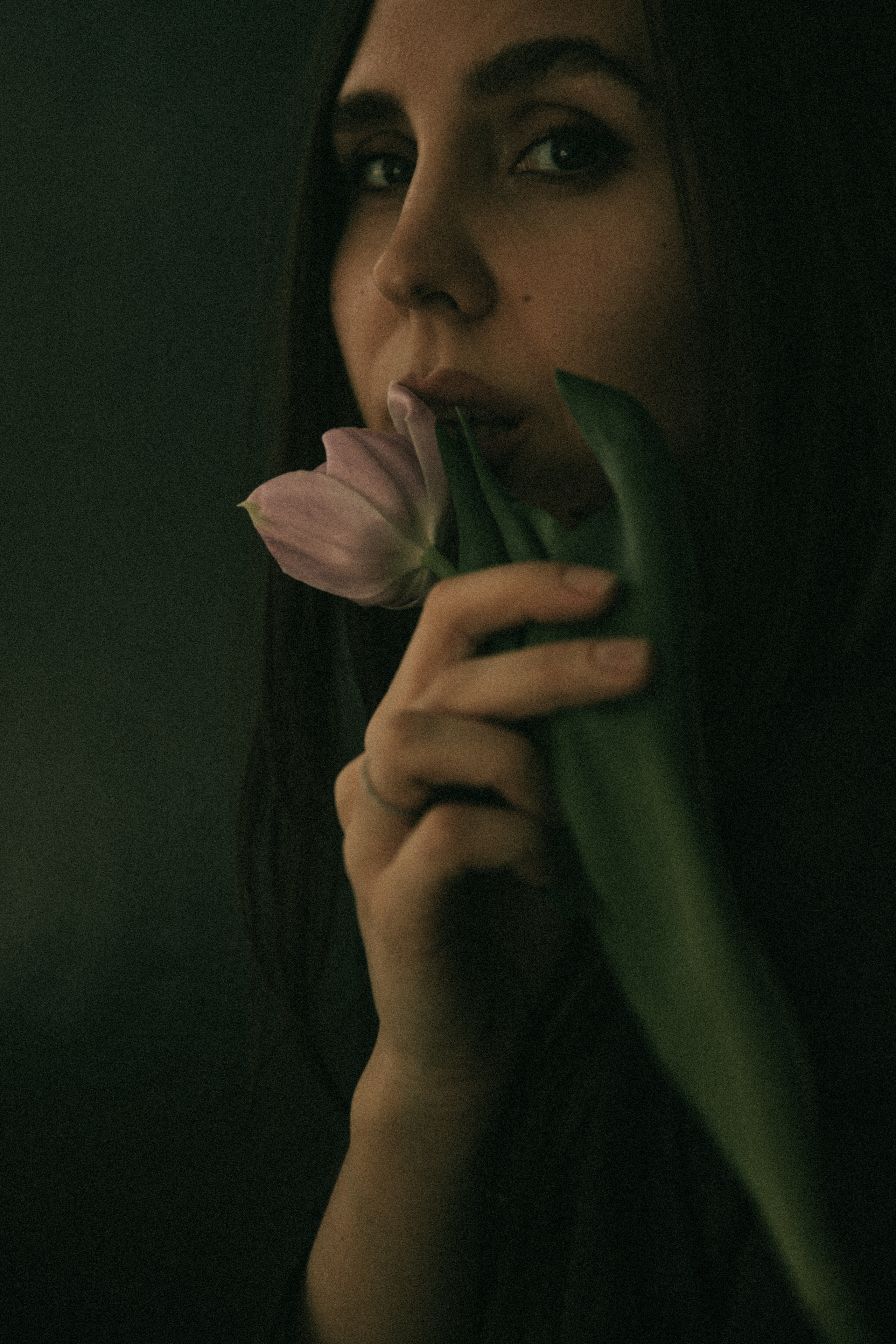 В этом мире только мы одни. Фотоистории в Ставрополе и Костроме Eva Vladi