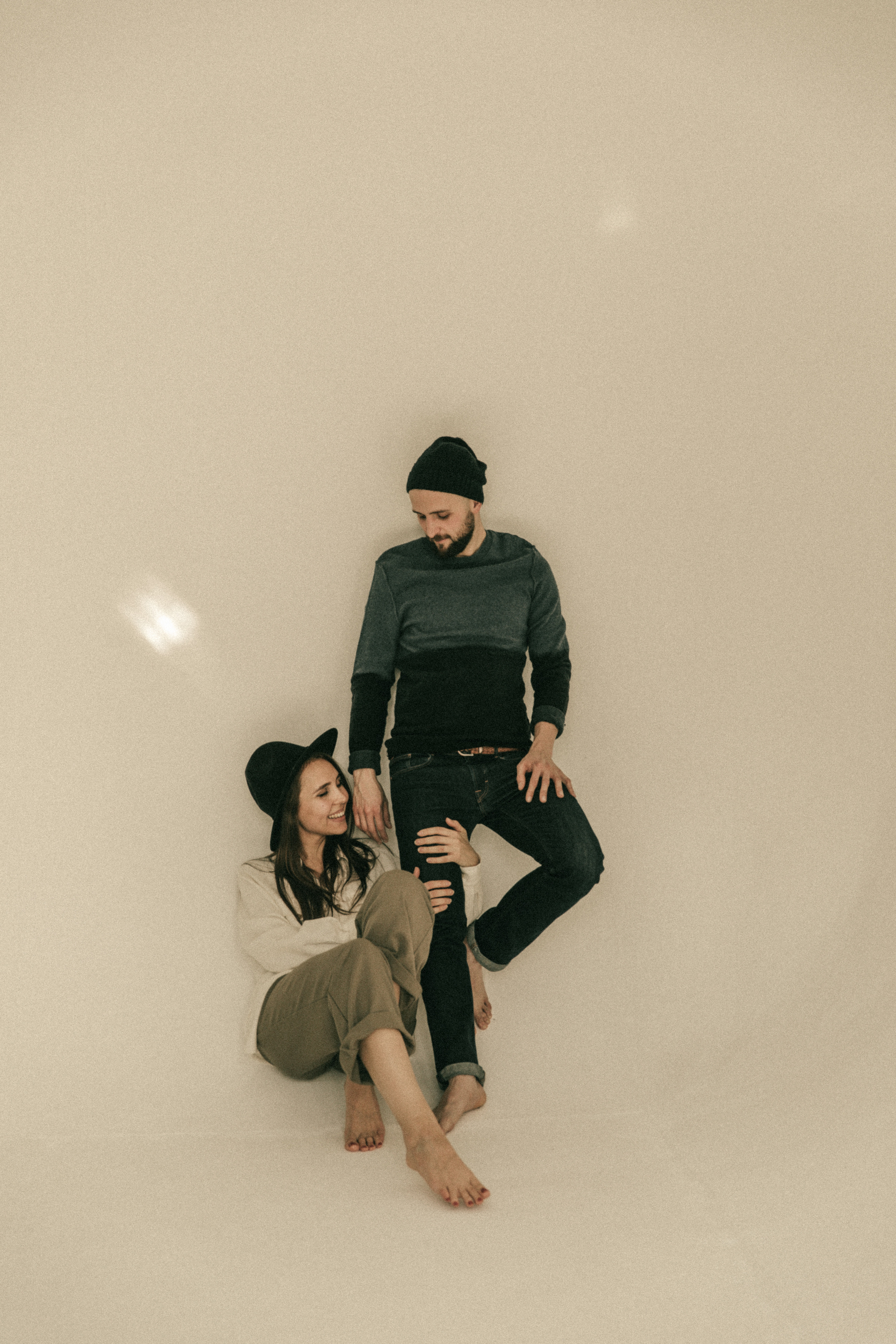 В этом мире только мы одни. Фотоистории в Ставрополе и Костроме Eva Vladi