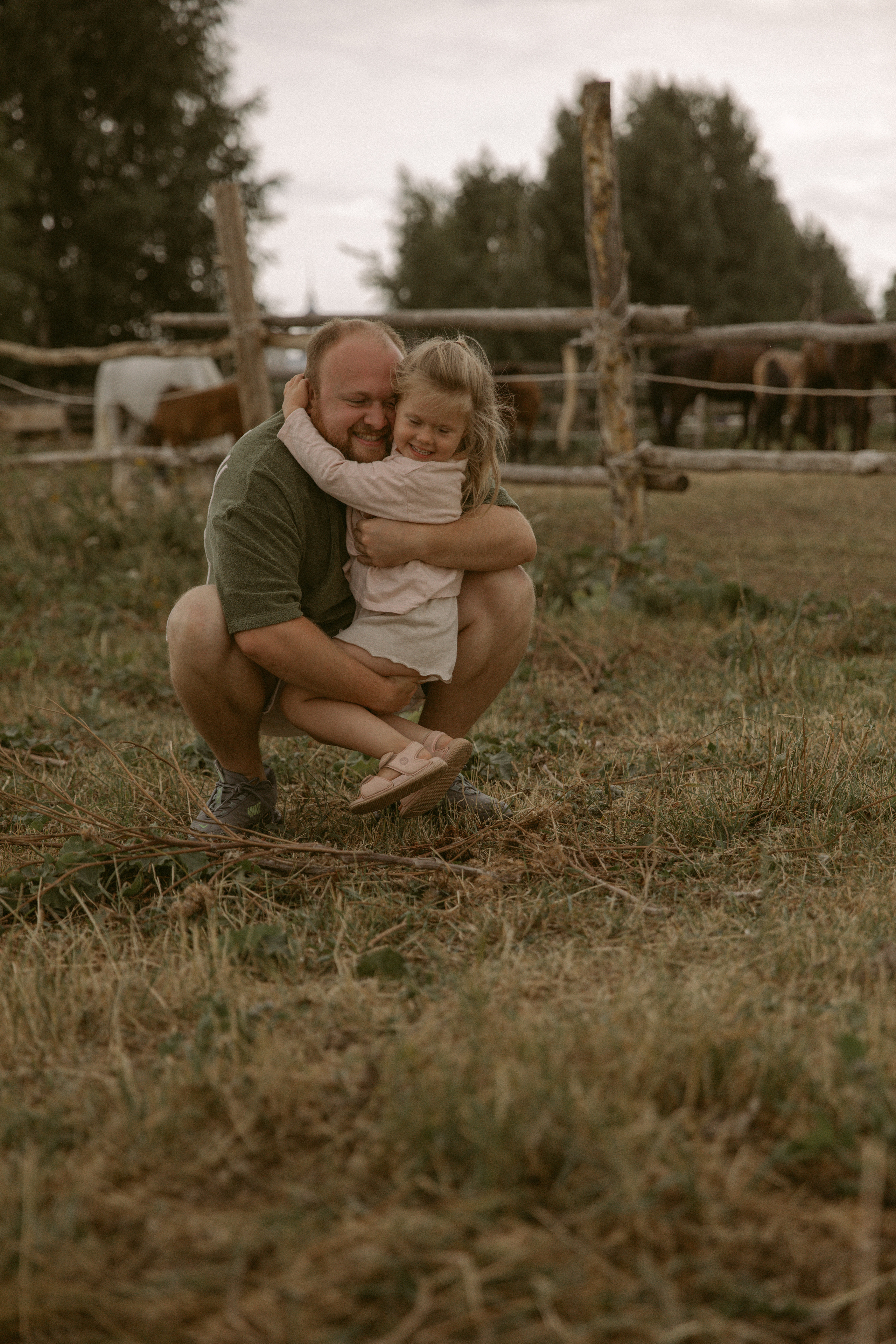 Гулять под дождем. Фотоистории в Ставрополе и Костроме Eva Vladi