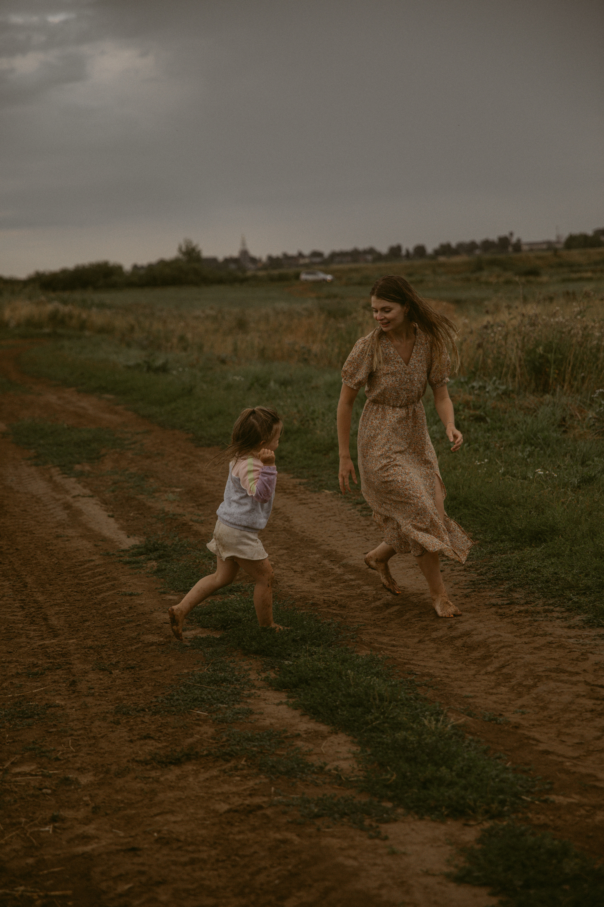 Гулять под дождем. Фотоистории в Ставрополе и Костроме Eva Vladi