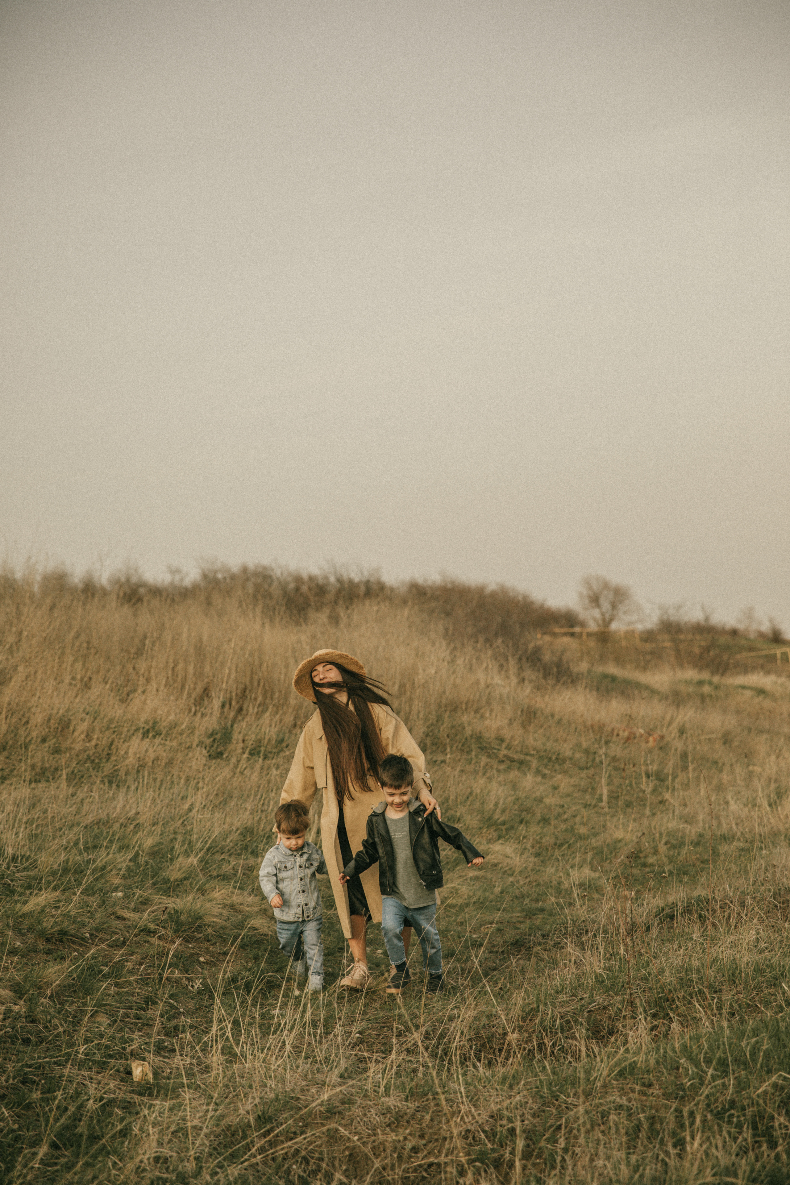 Теплый вечер вместе. Фотоистории в Ставрополе и Костроме Eva Vladi