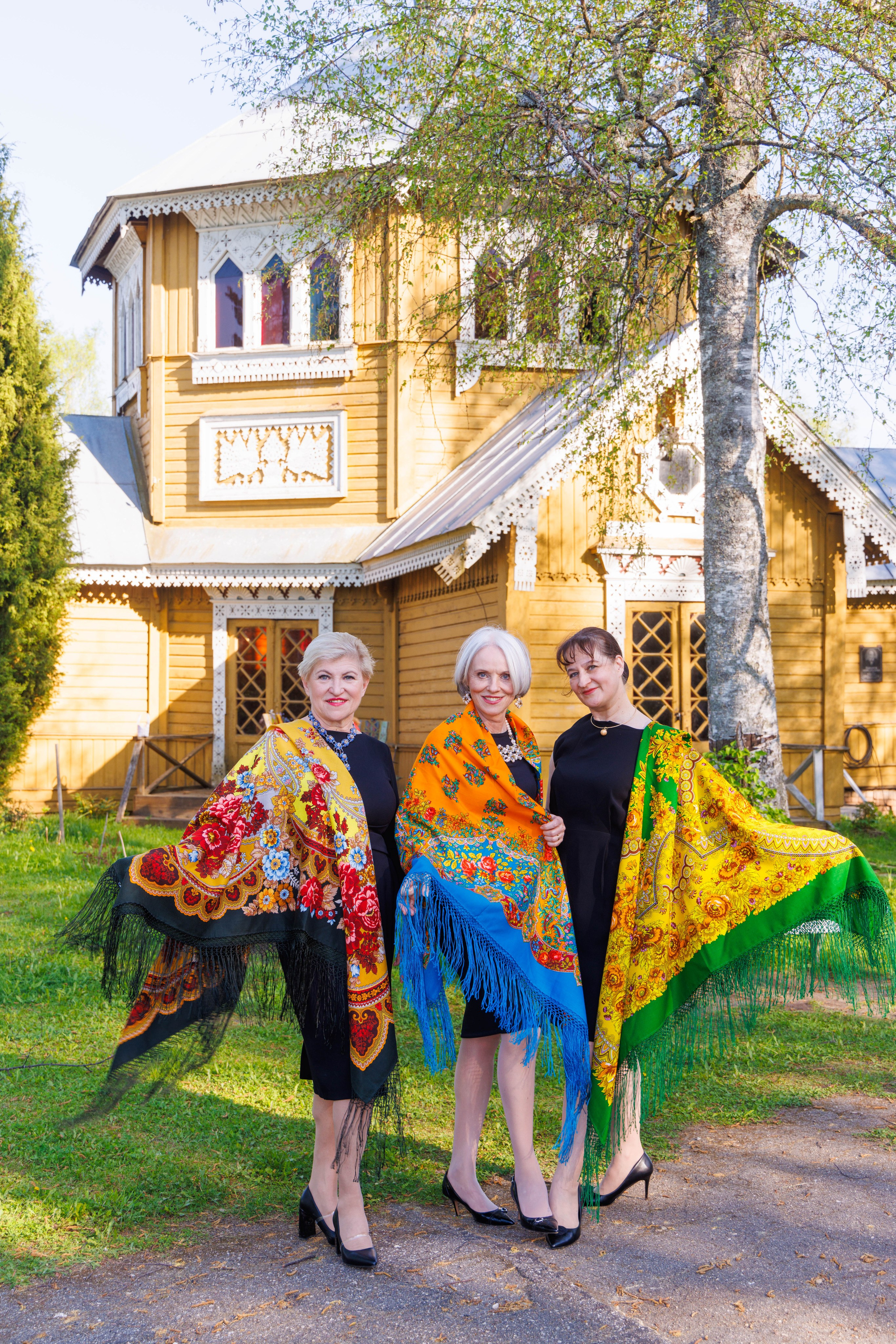 Всероссийский пленэр художников в доме-музее Ильи Репина, 2025. Коллекционер и искусствовед Олеся Ястребова