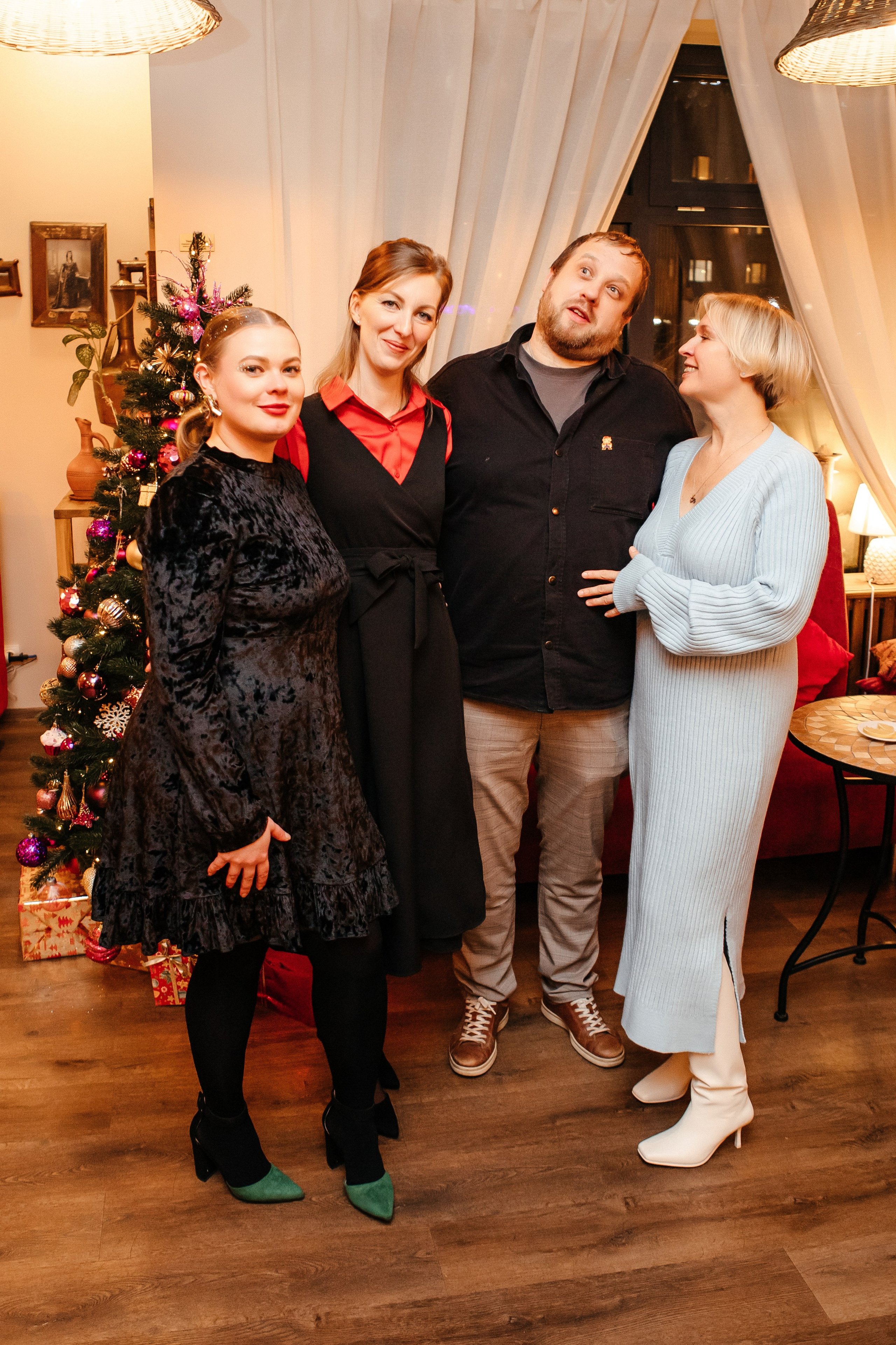 Корпоратив новогодний. Elena Sova — семейный и женский фотограф в Санкт-Петербурге