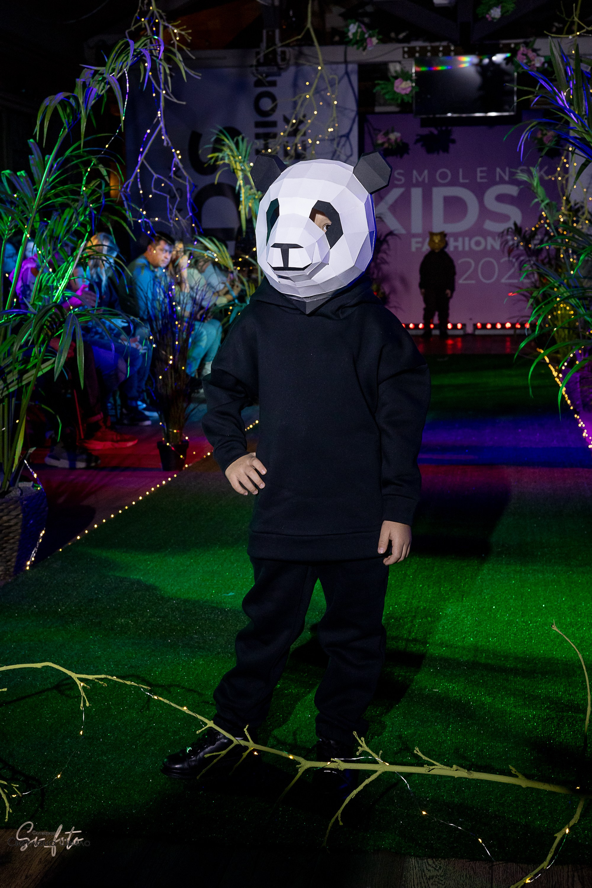 Smolensk Fashion Week_показы_ДЕНЬ 3_ФИНАЛ_Алиса в стране чудес. Главная