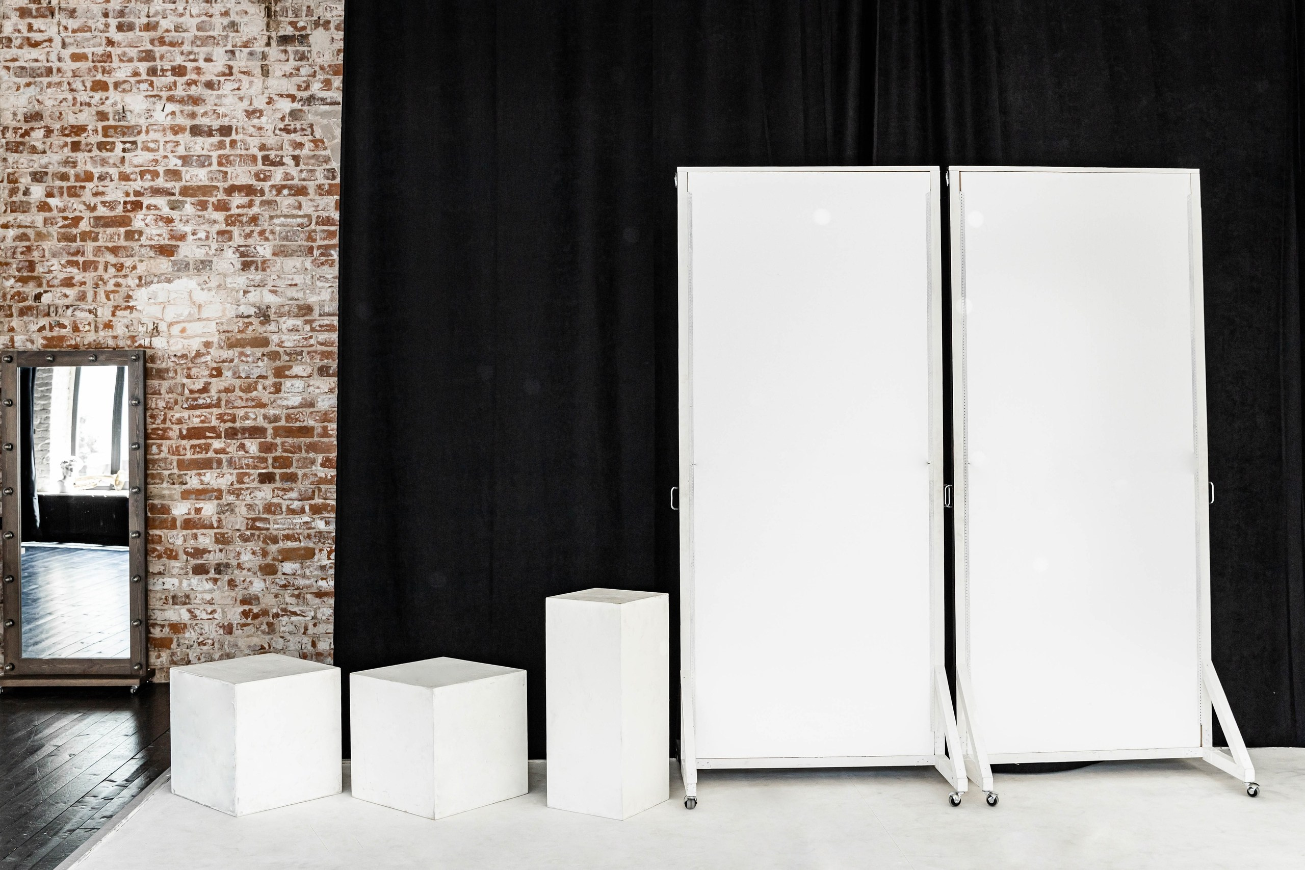 Ленинградская ул., 78, 2 этаж, домофон кнопка №2, 1800-2000р/час