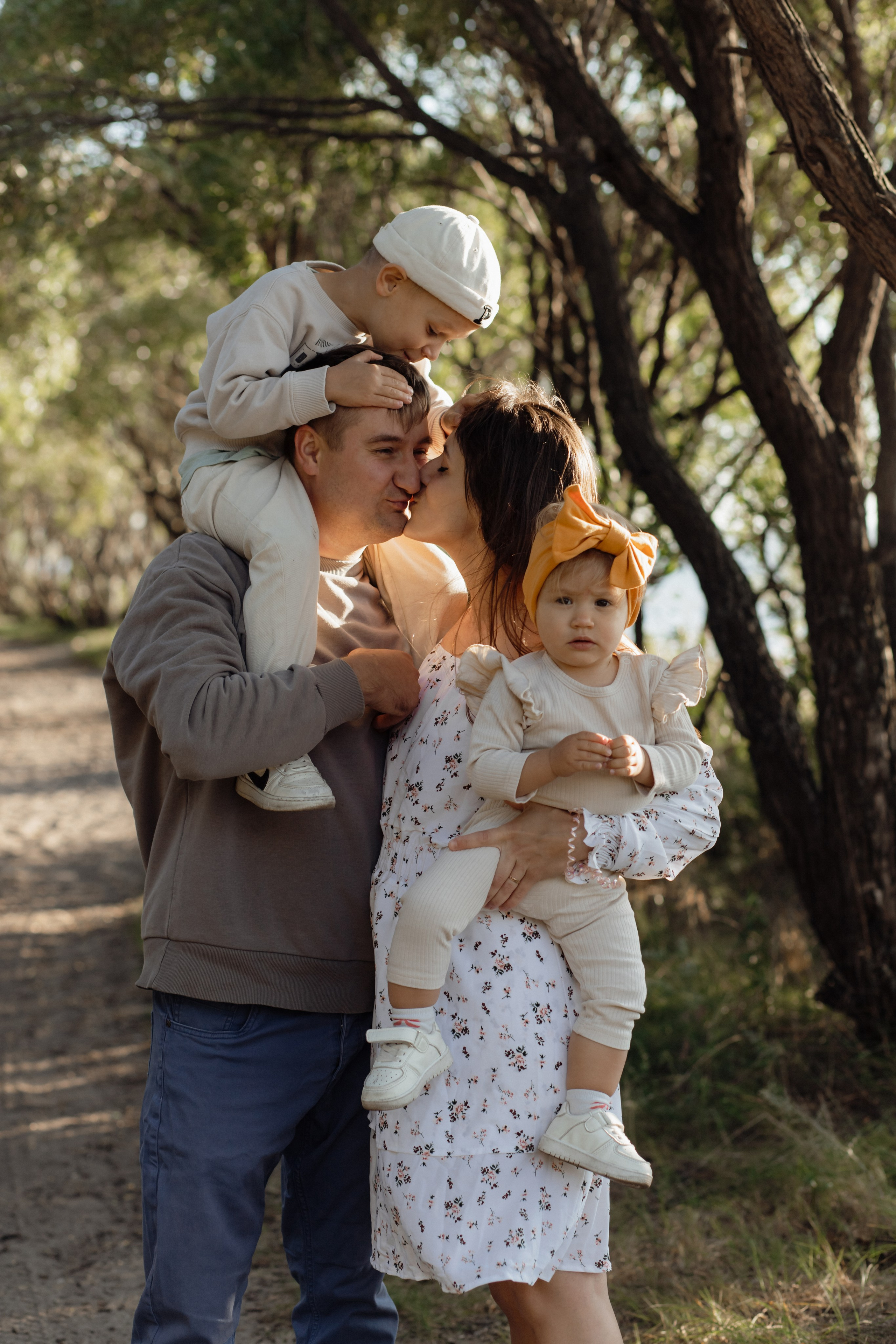 На берегу. Семейный и свадебный фотограф в Челябинске Мария Леонтьева