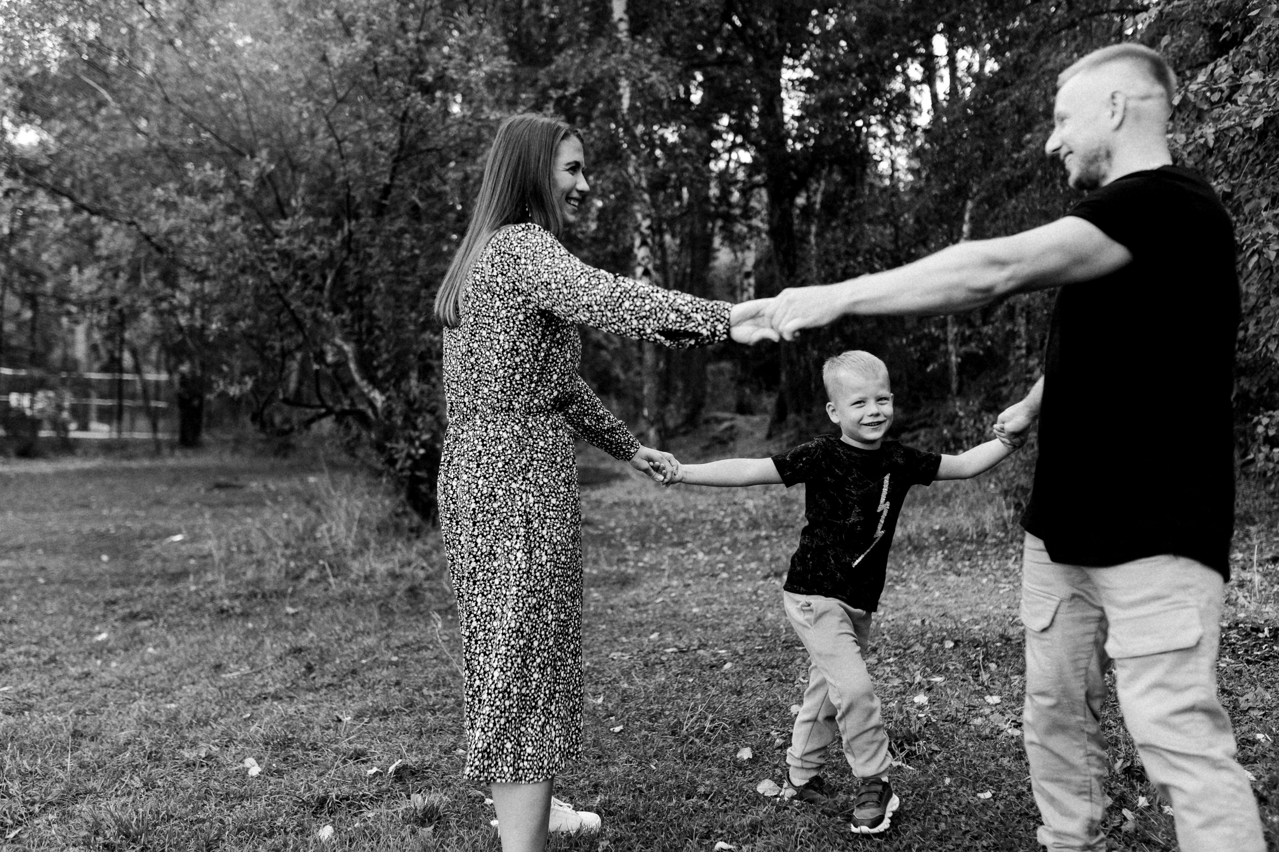 Прогулка на природе. Свадебный фотограф в Москве и Екатеринбурге