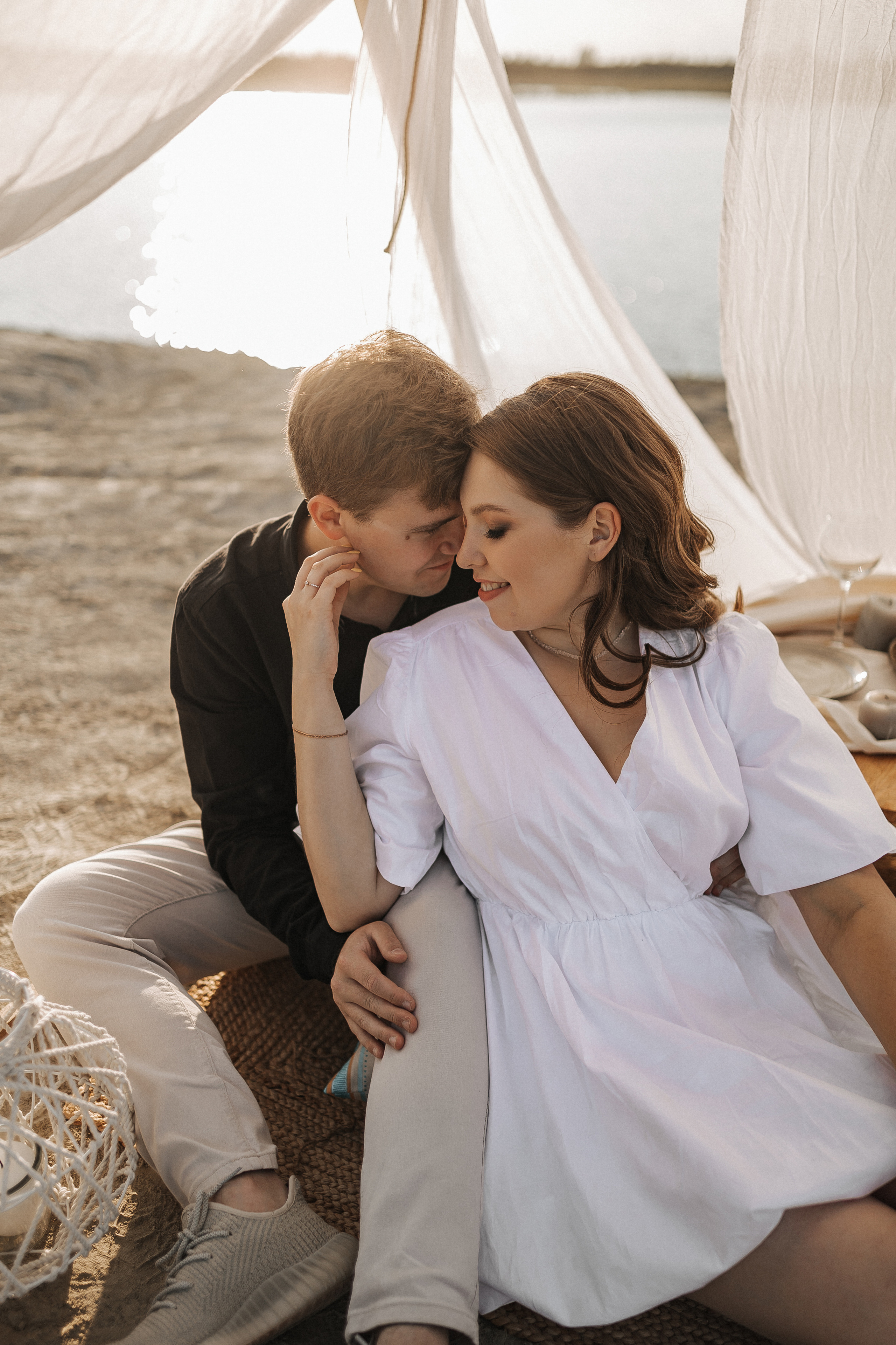 Фургон, пески и Зюзя. Свадебный фотограф в Москве и Екатеринбурге