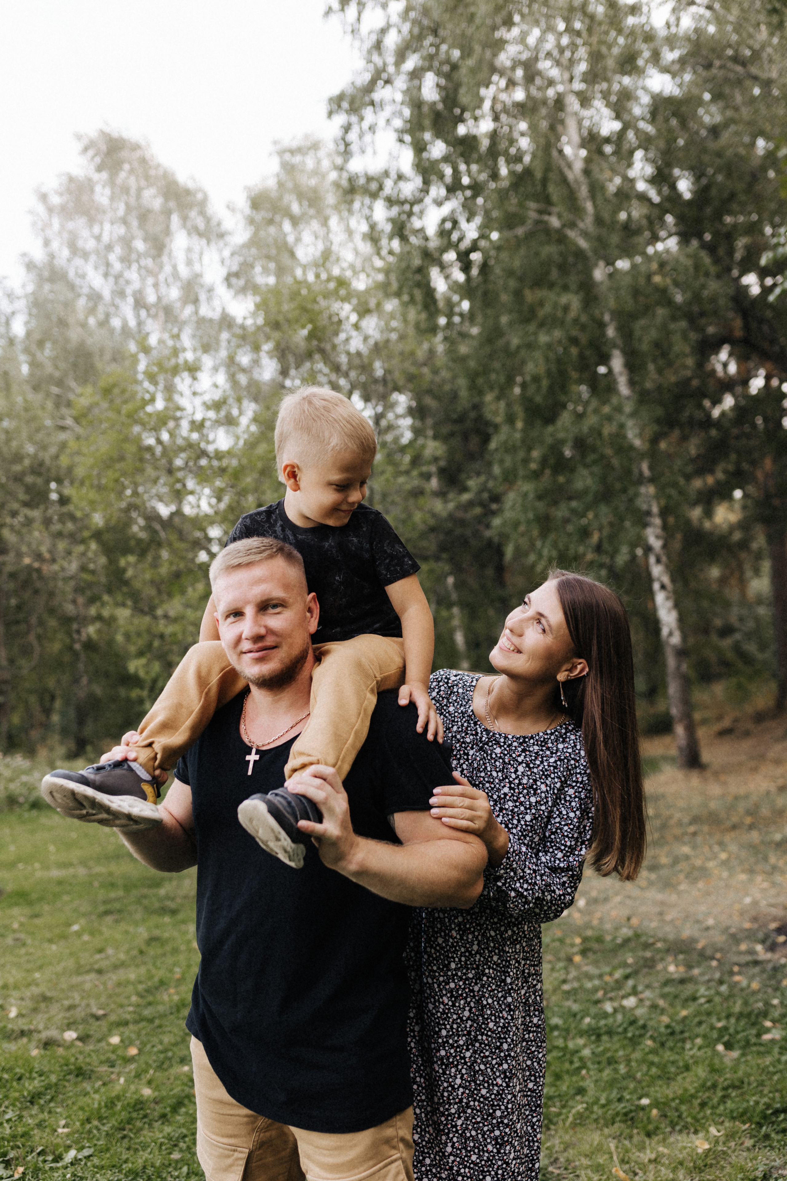 Прогулка на природе. Свадебный фотограф в Москве и Екатеринбурге
