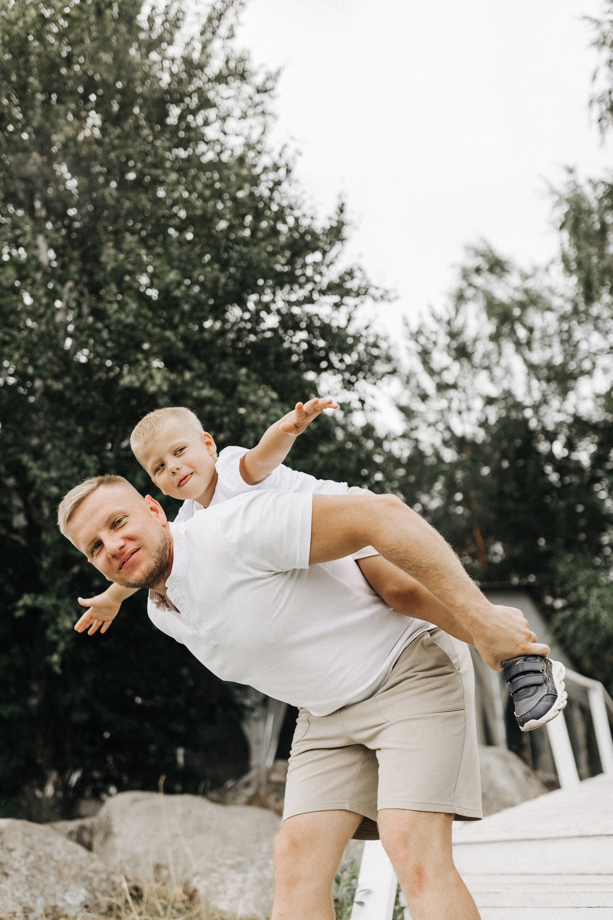 Прогулка на природе. Свадебный фотограф в Москве и Екатеринбурге