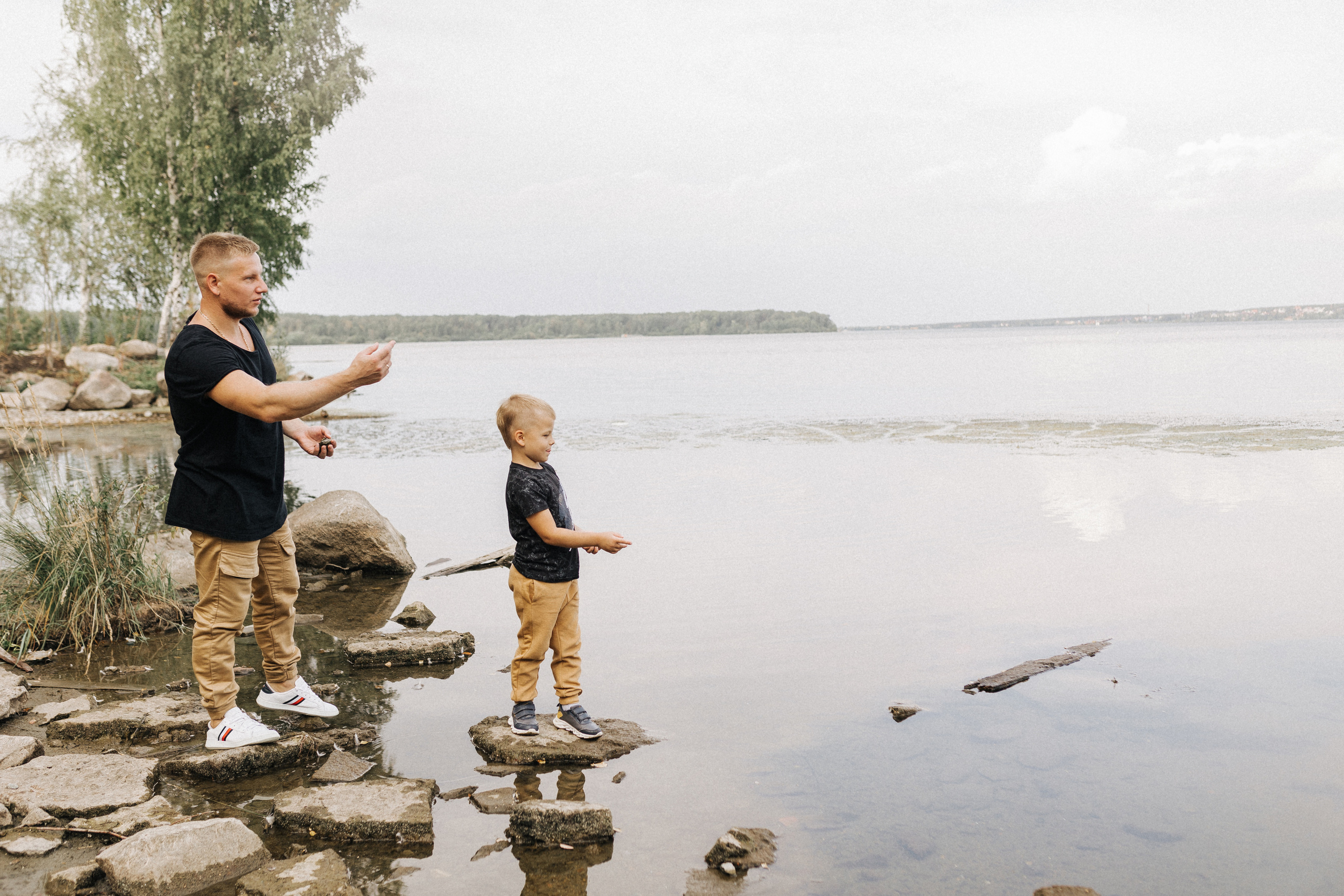 Прогулка на природе. Свадебный фотограф в Москве и Екатеринбурге