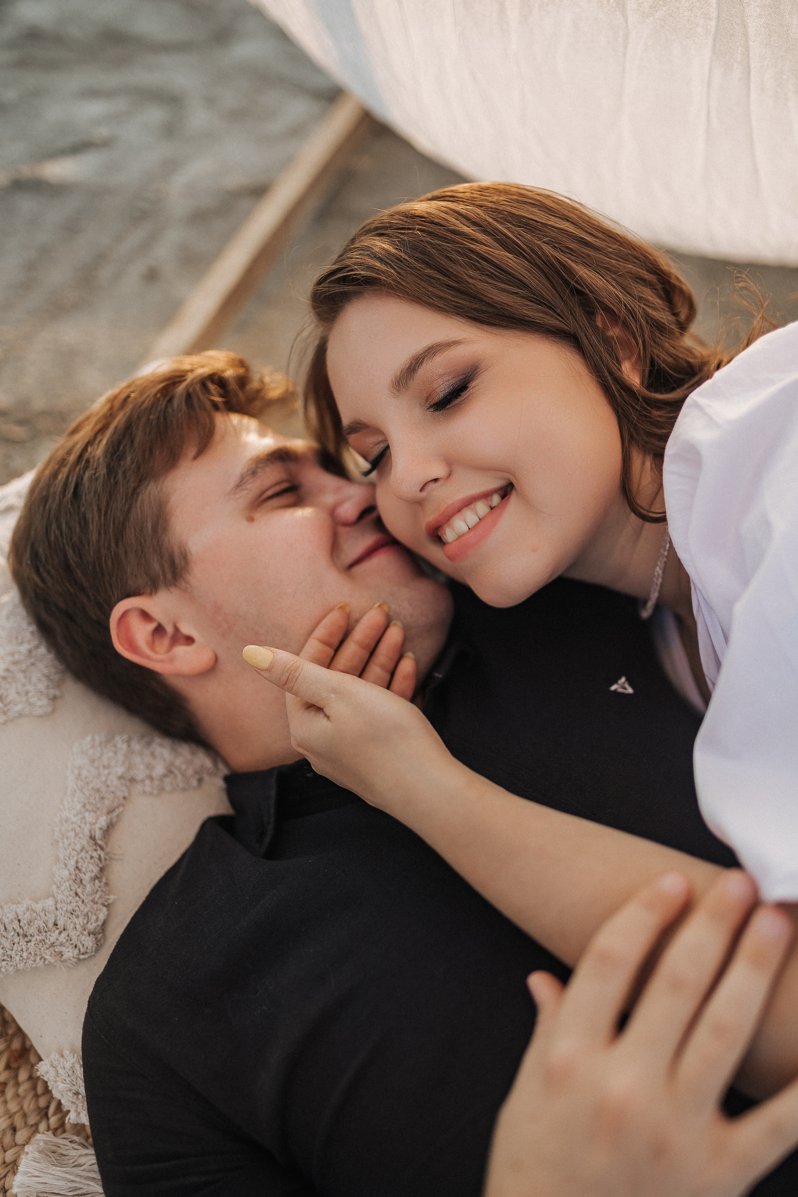 Фургон, пески и Зюзя. Свадебный фотограф в Москве и Екатеринбурге