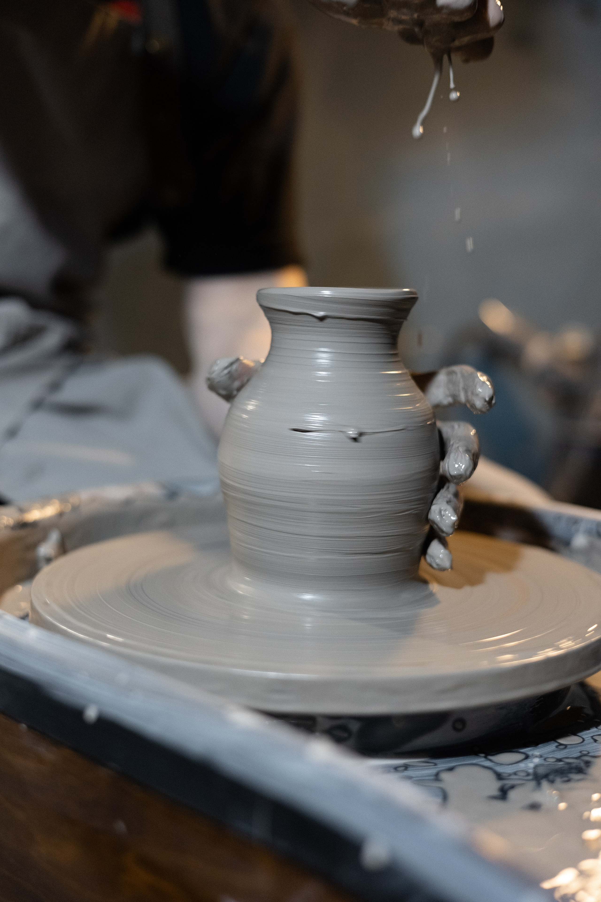 Фотограф на мастер-класс в гончарной мастерской. Свадебный фотограф в Москве Мария Крош