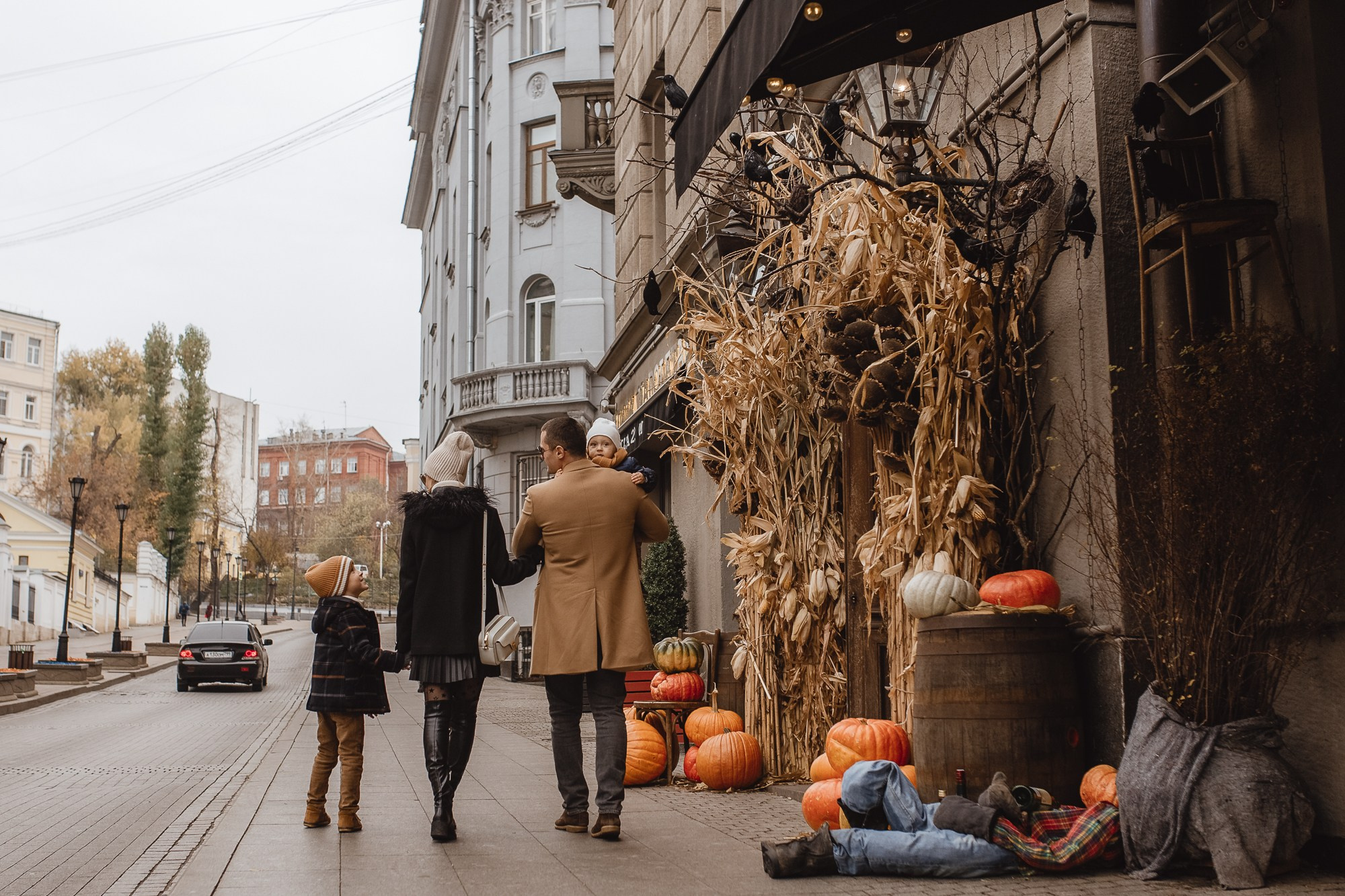 Прогулка в центре города. Фотограф на Крещение, Венчание в Москве Ирина Шамина