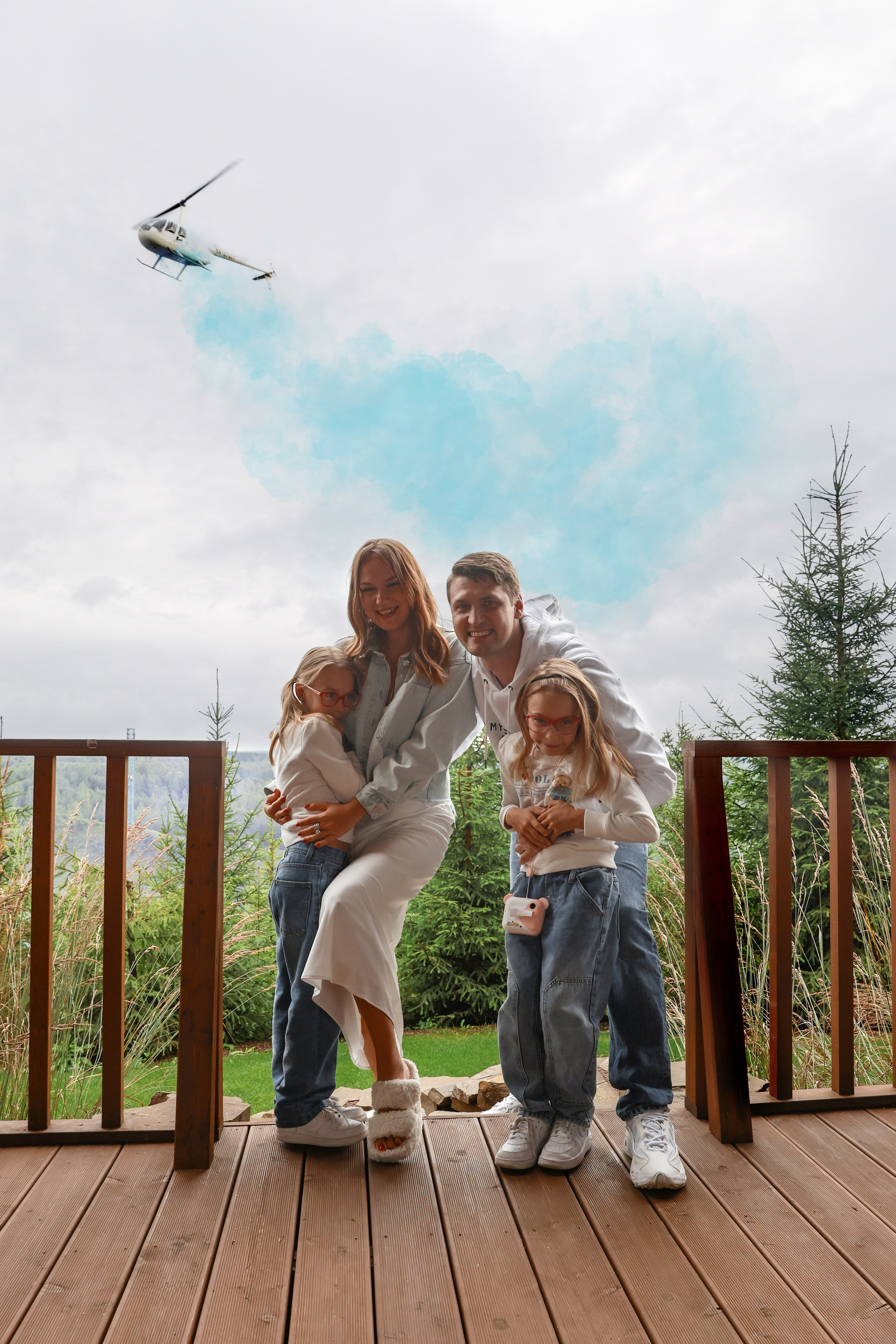 Гендер-пати вертолет. Дарья Бухреева — фотограф, видеограф и фототерапевт. Москва и мир