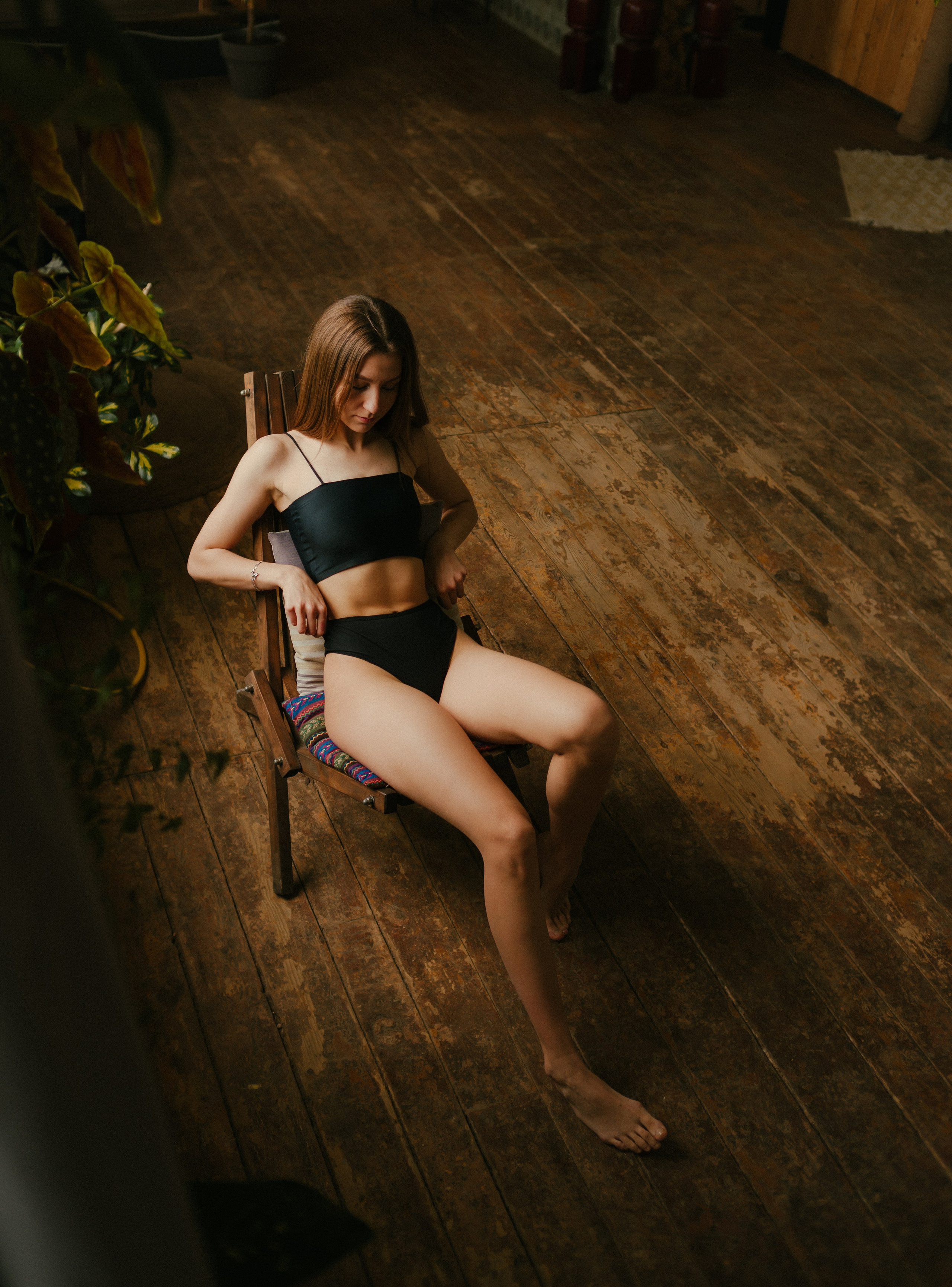 Эвелина в уютной студии. Главная