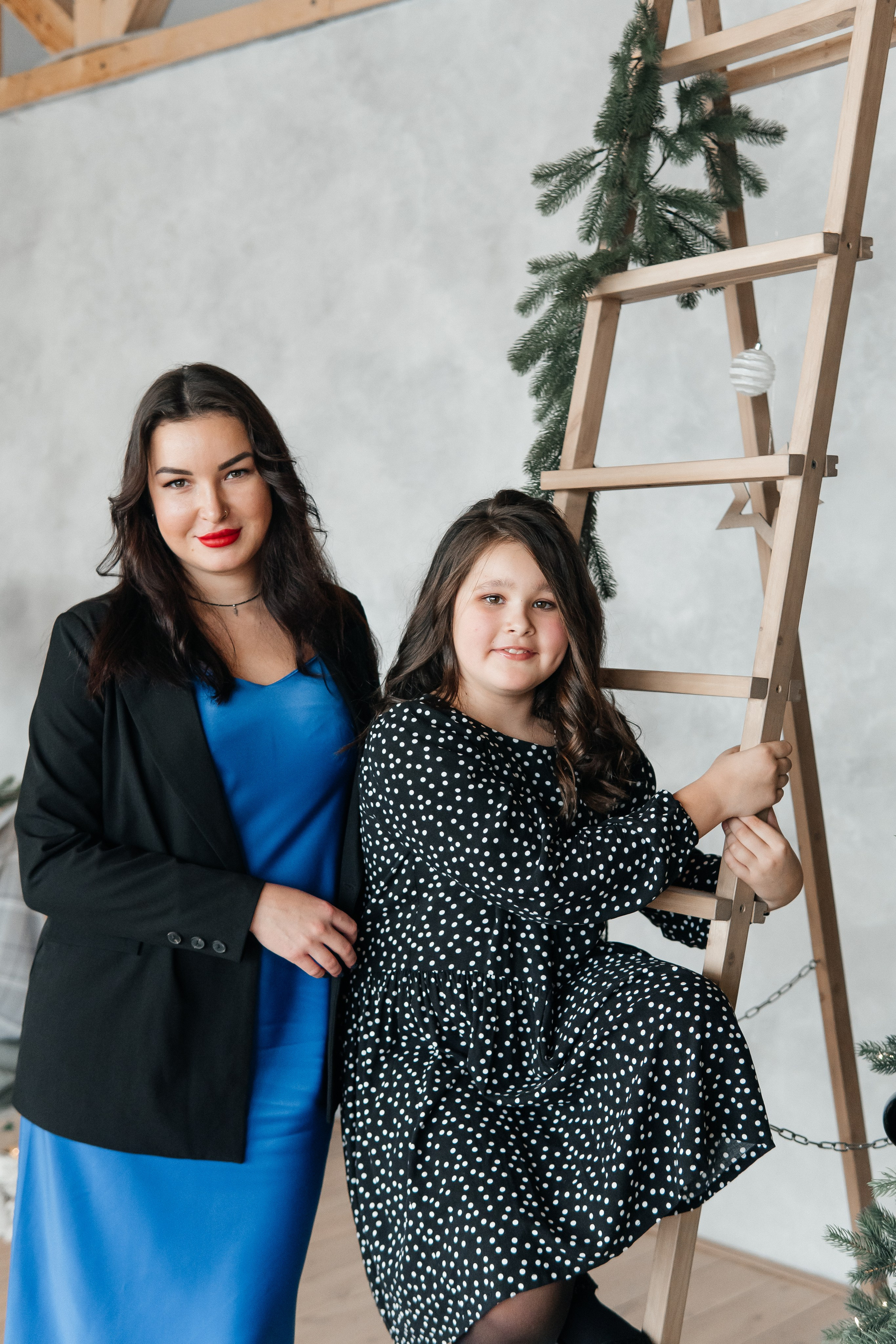 Яна и девочки <3. Главная страница