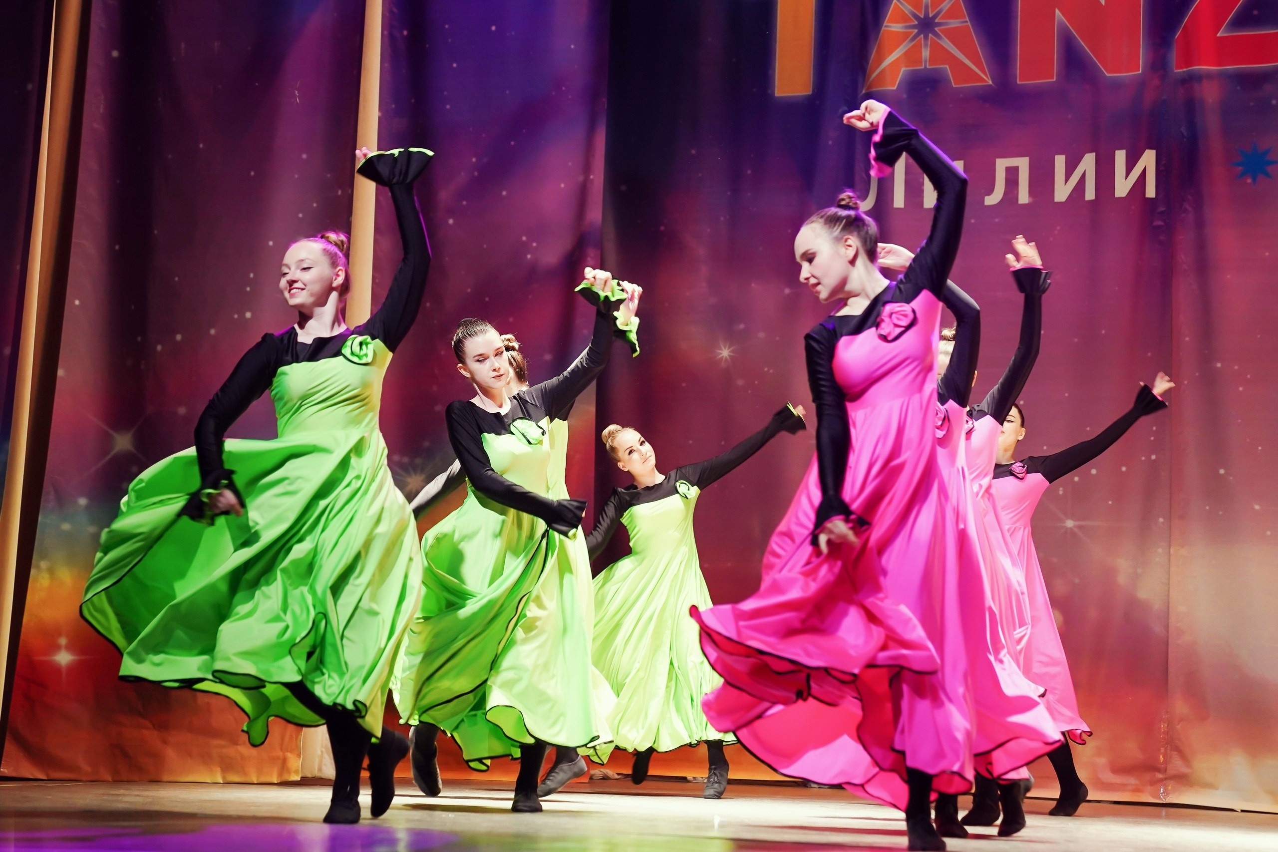 Фото с творческого вечера "Из весны в лето" Tanzclass Лилии Лебедевой, Фрязино. Tanzclass Лилии Лебедевой, Фрязино