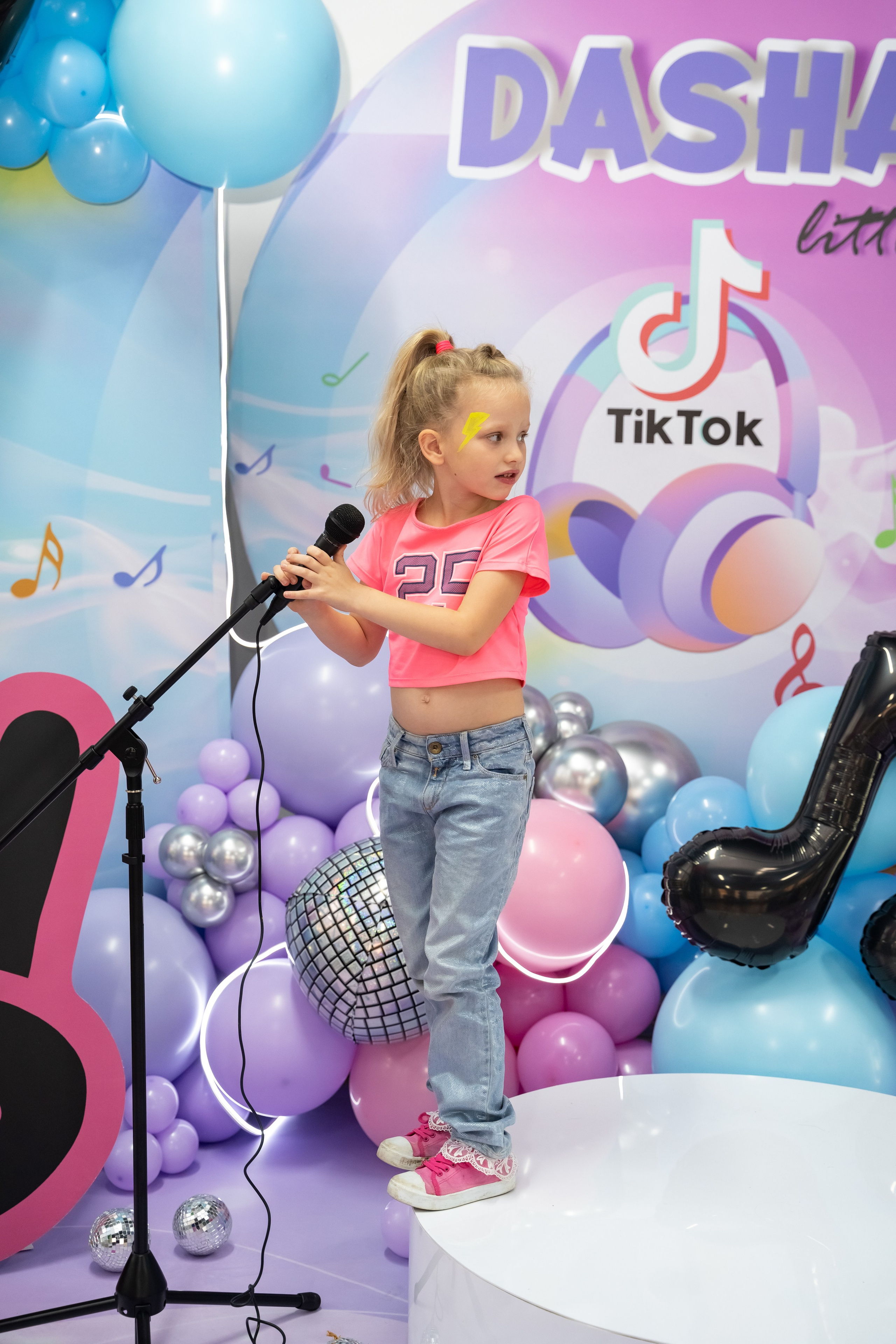 Tik Tok вечеринка. Фотограф в Одинцово, Москве