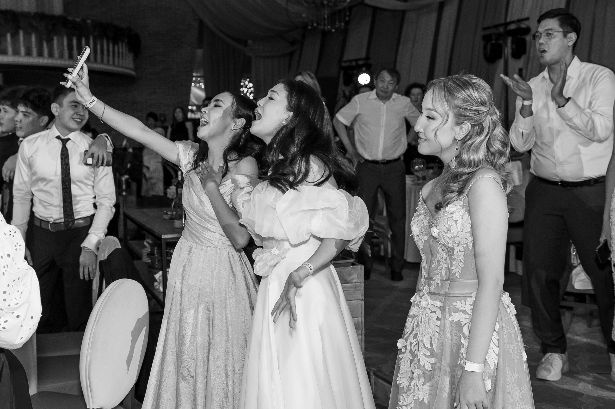 Выпускной вечер | Встреча рассвета. Фото и видеосъемка в Алматы