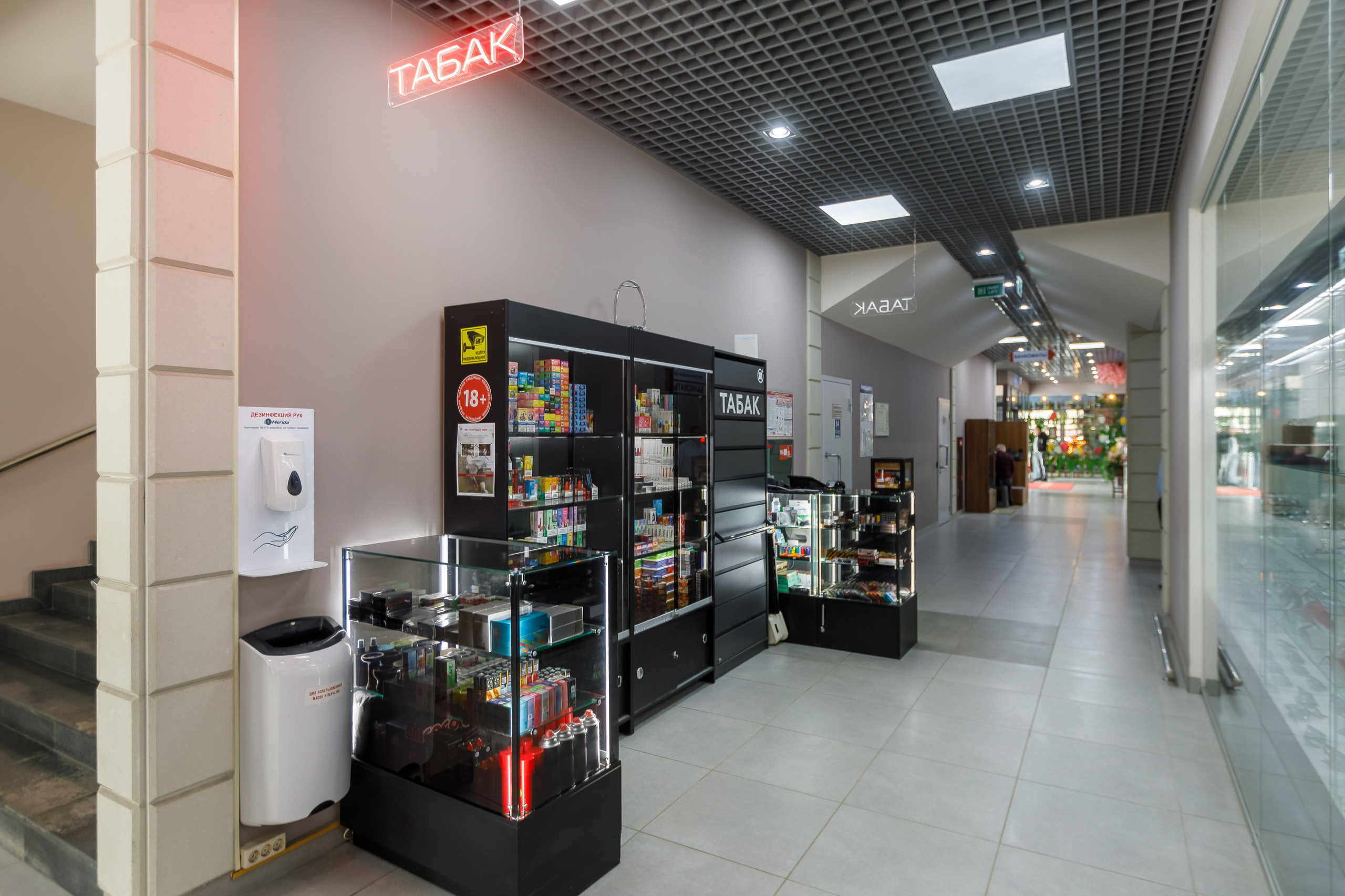 Фотосъемка торгового центра Покровский. Интерьерный фотограф в Москве Роман Потапов