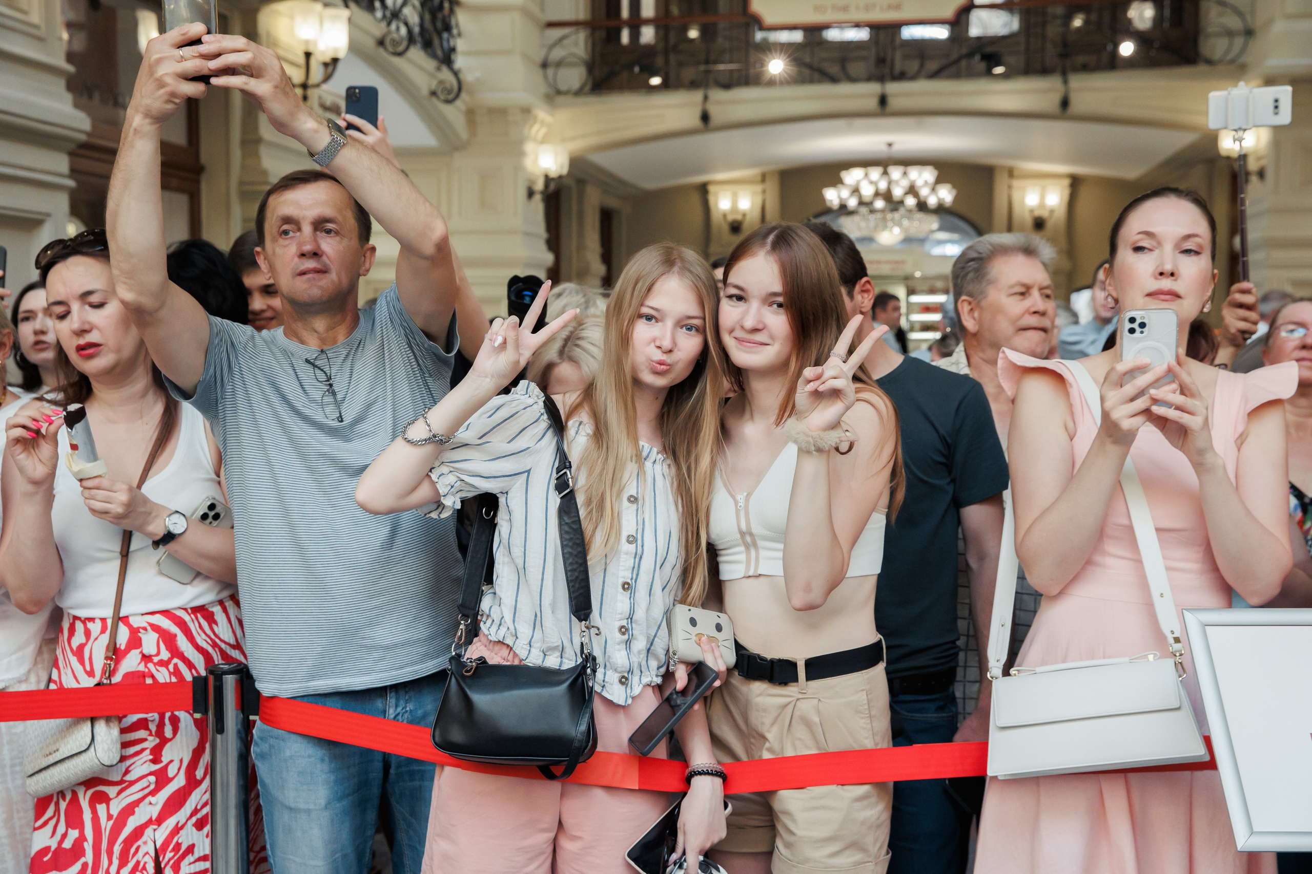 Фонд Хабенского ГУМ. Леся Гаранина. Семейный фотограф/видеограф Москва и область