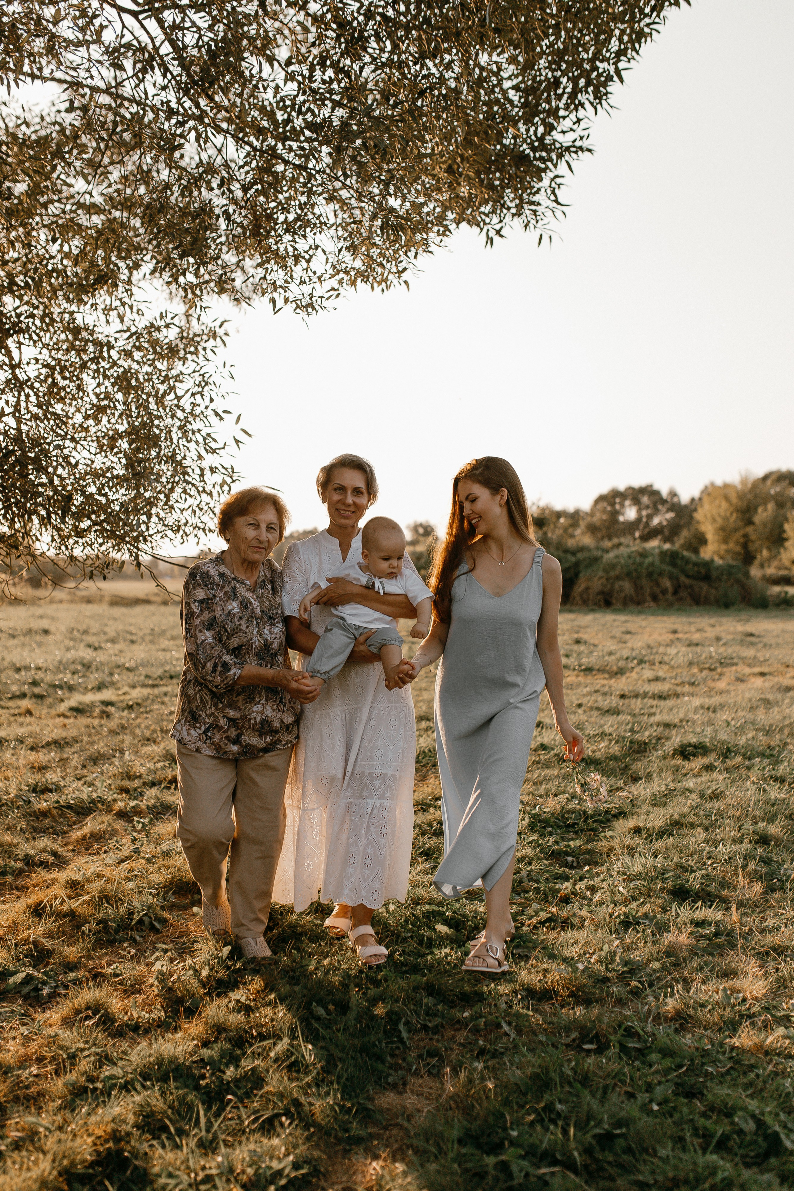 4 поколения. Семейный фотограф Губкин/Старый Оскол