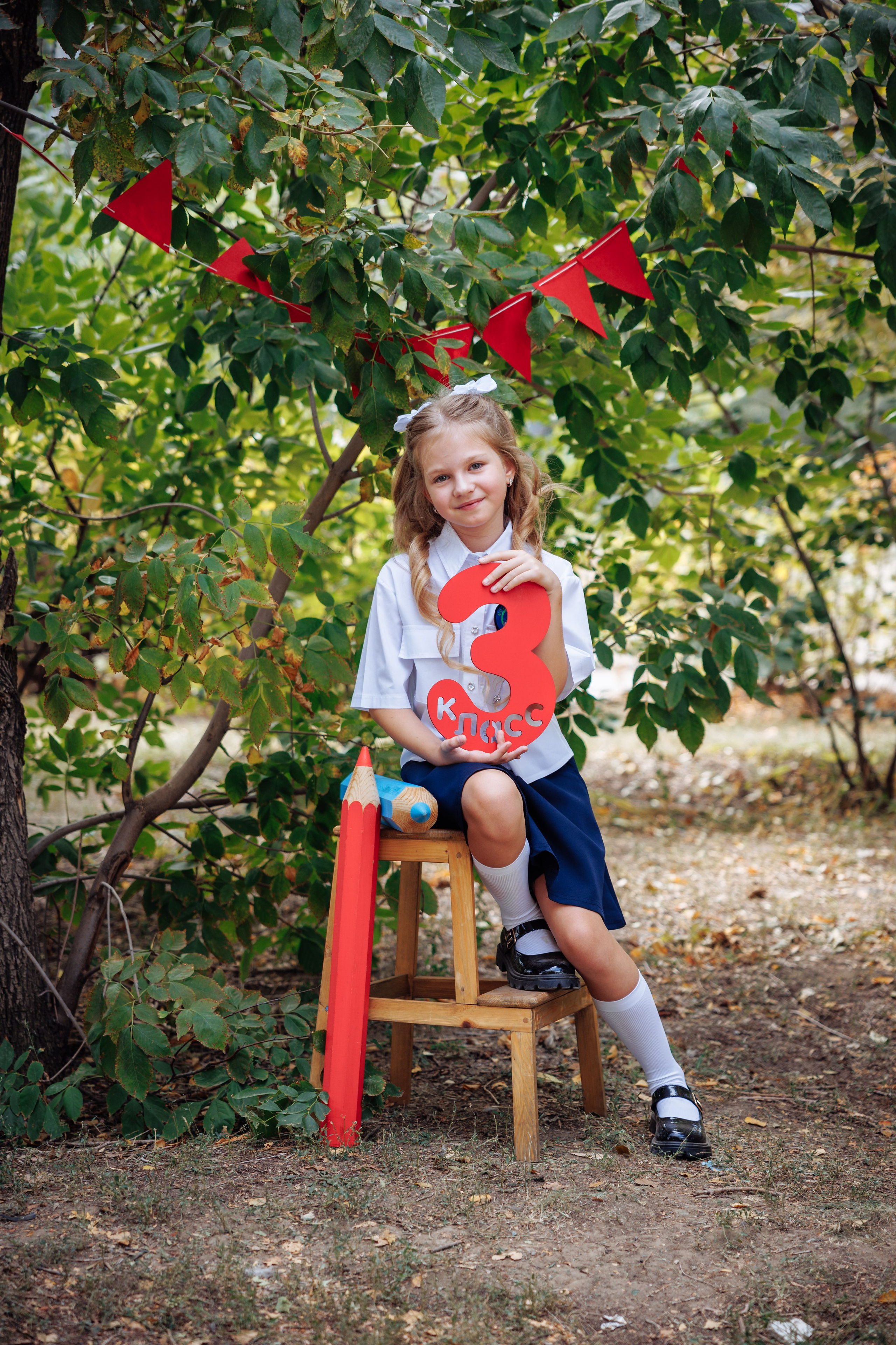 Начальные классы. Выпускные школьные фото­альбомы для школ и детских садов в Волгограде и Волжском