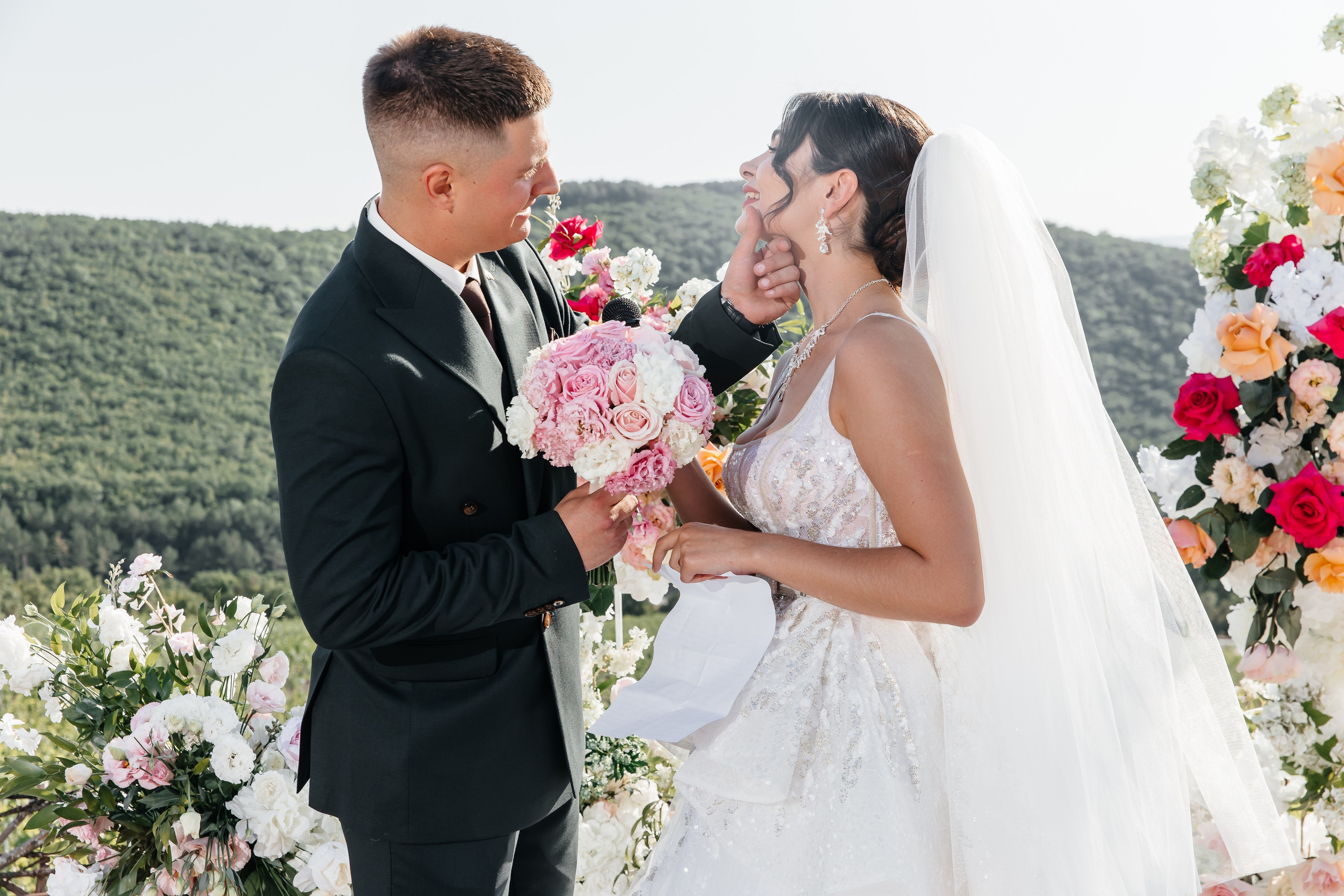 Свадьба на винодельне. Анонс для Ивана и Виктории. Свадебный фотограф в Крыму и Севастополе Ольга Баскакова