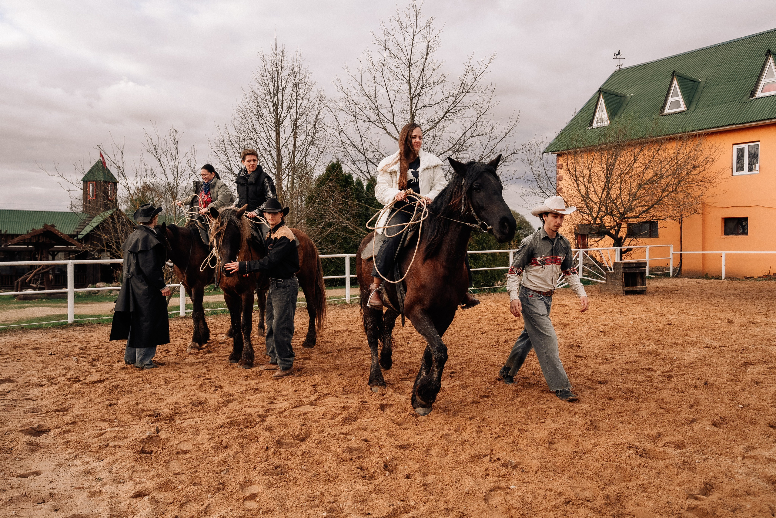 Фотосъемка мероприятия в ранчо Аванпост. Свадебный и семейный фотограф в Москве и МО Геннадий Туманцев