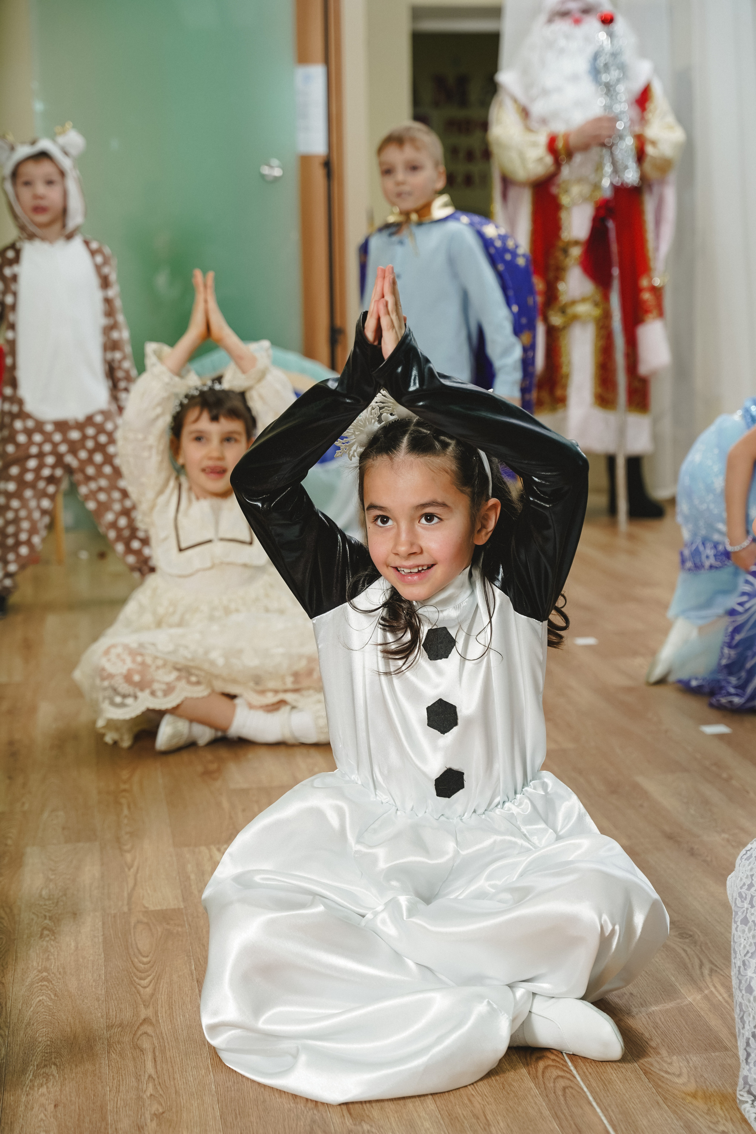 Новый год в детском саду. Фотограф в детский сад в Екатеринбурге, выпускные альбомы Юлия Умерова
