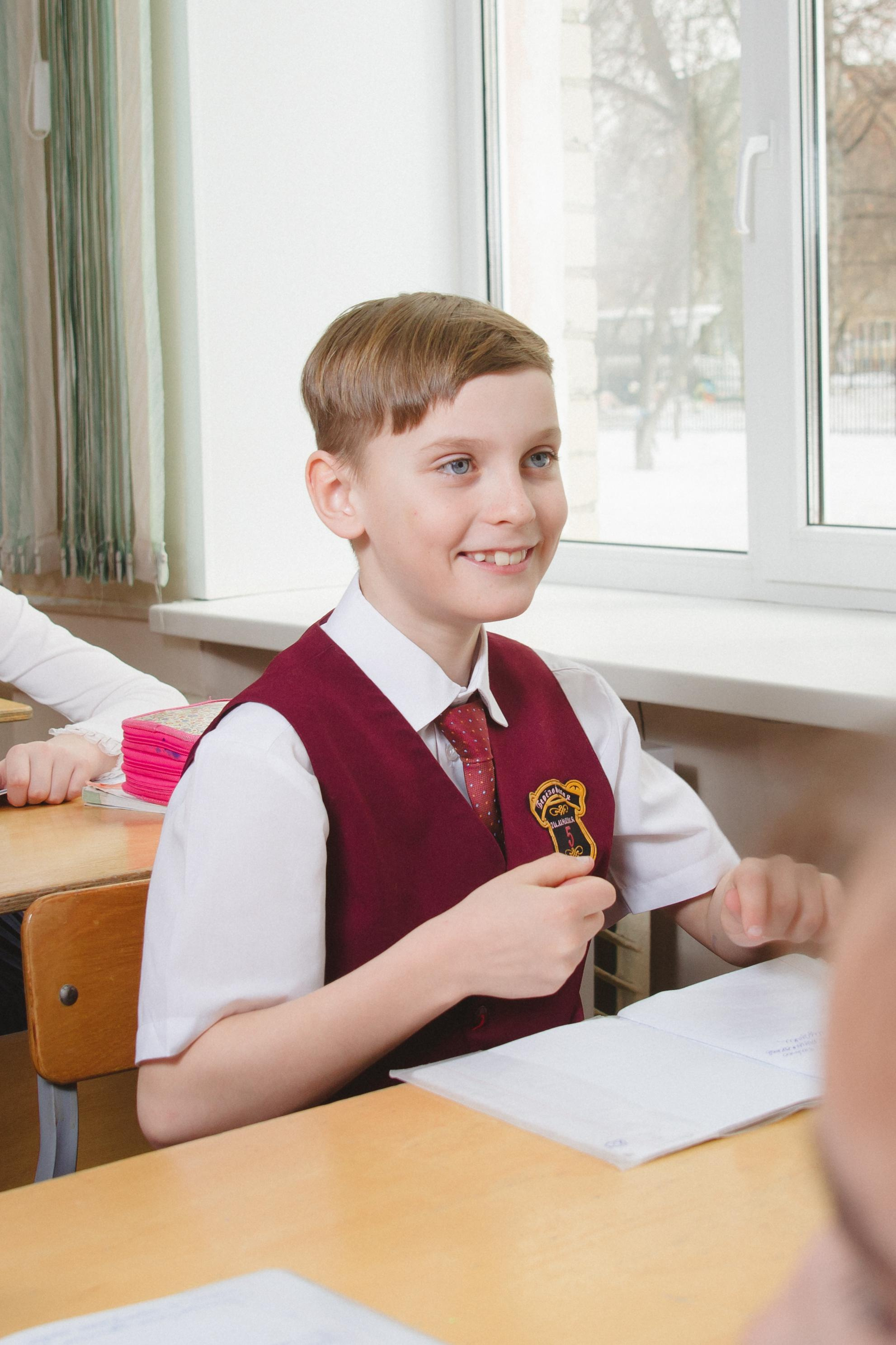 Выпускные альбомы 5 гимназия. г. Березовский. Фотограф в детский сад в Екатеринбурге, выпускные альбомы Юлия Умерова