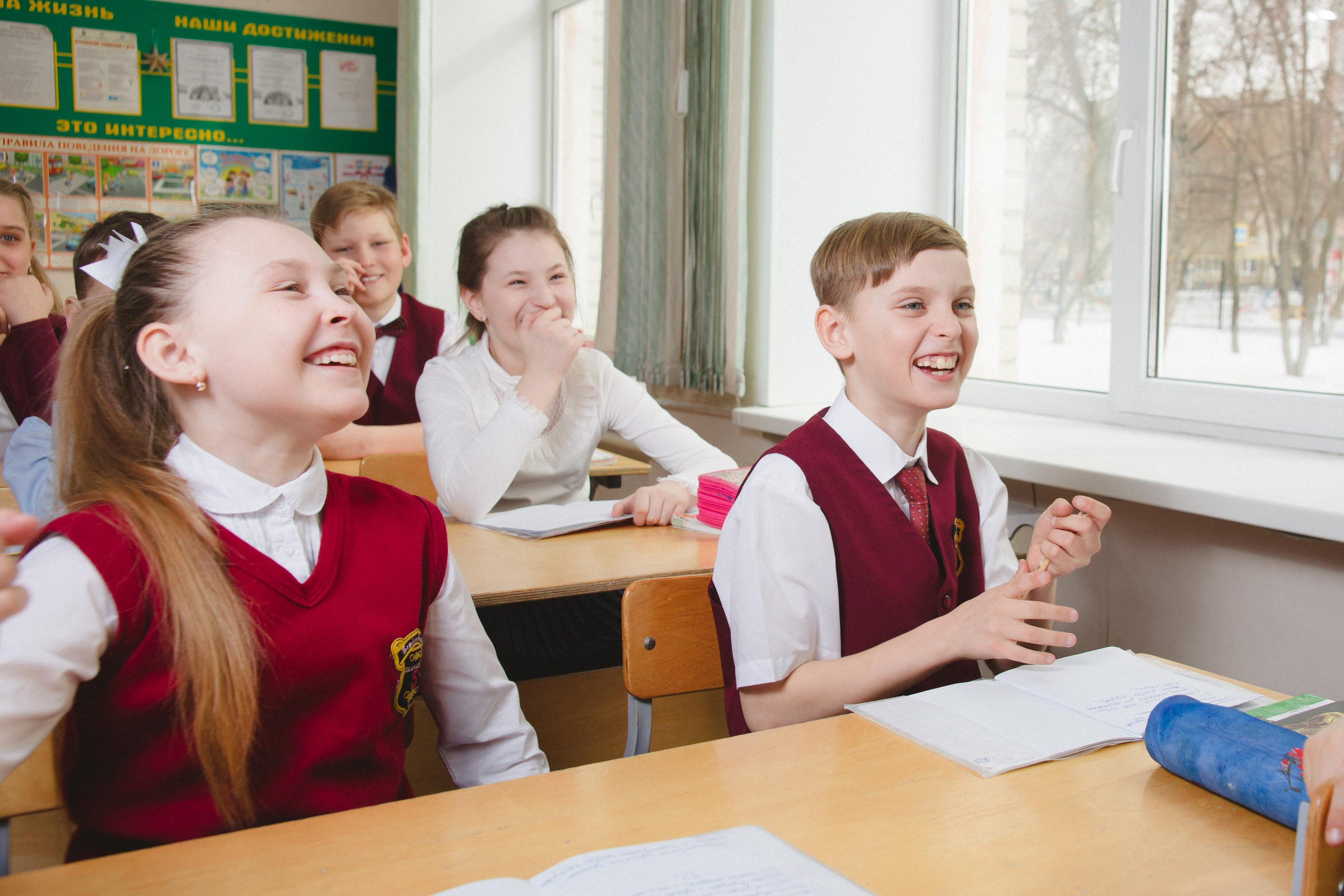 Выпускные альбомы 5 гимназия. г. Березовский. Фотограф в детский сад в Екатеринбурге, выпускные альбомы Юлия Умерова