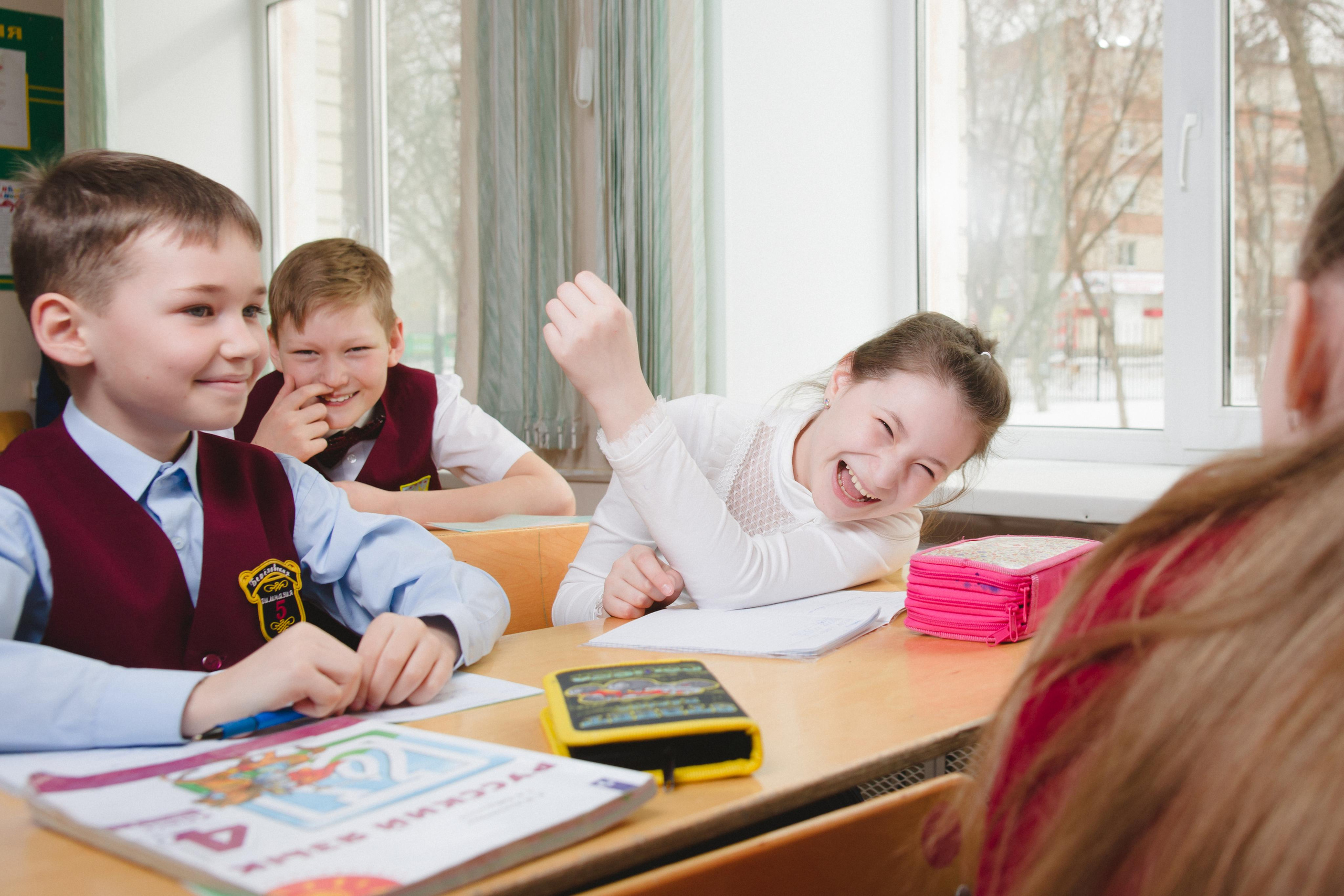 Выпускные альбомы 5 гимназия. г. Березовский. Фотограф в детский сад в Екатеринбурге, выпускные альбомы Юлия Умерова