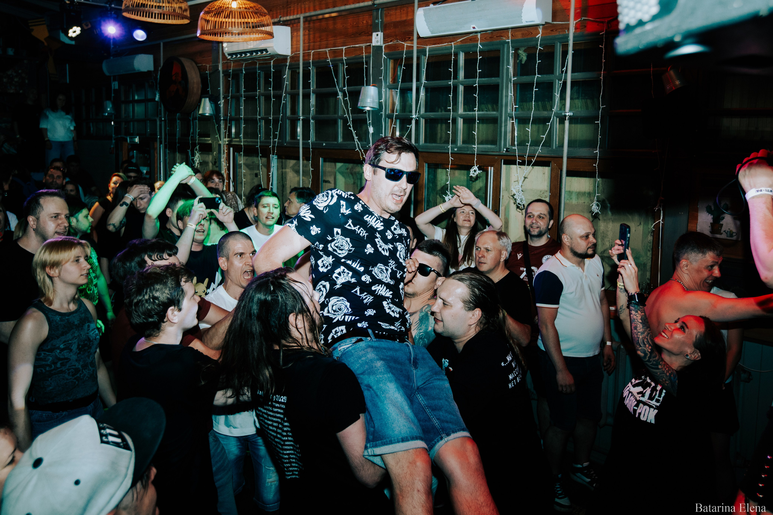 Pre-Party Двух Фестов. Фотограф Елена Батарина