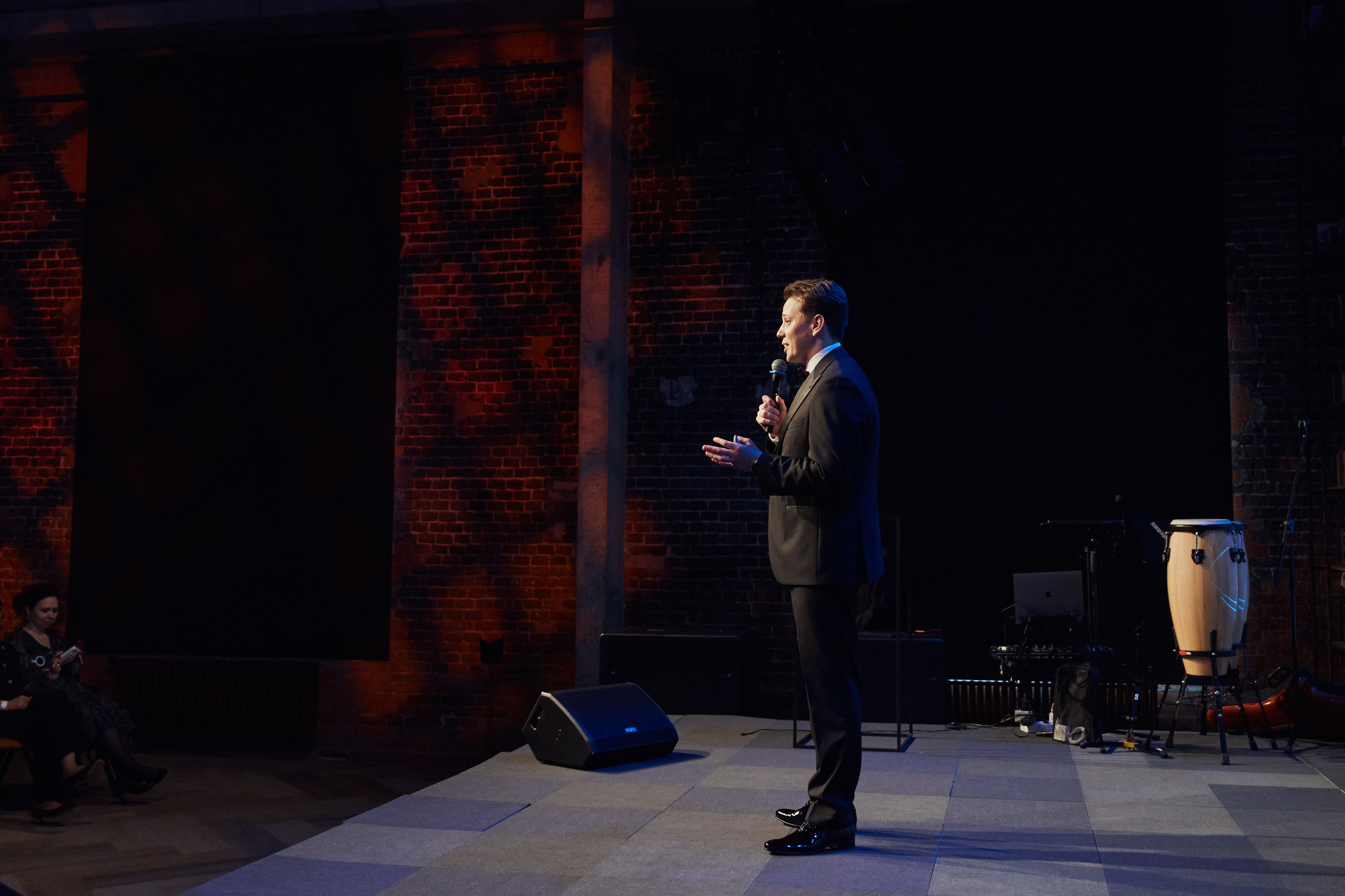 Клинике «Будь Здоров» 20 лет. Свадебный фотограф в Москве и Подмосковье Виктор Одинцов