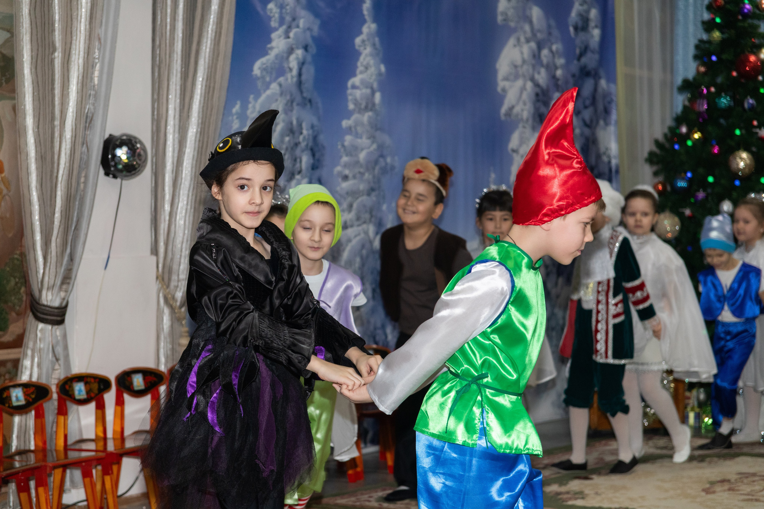 Новогодний утренник подготовительной группы. Индивидуальный и свадебный фотограф в Москве, Электростали и Туле Кадейкина Екатерина