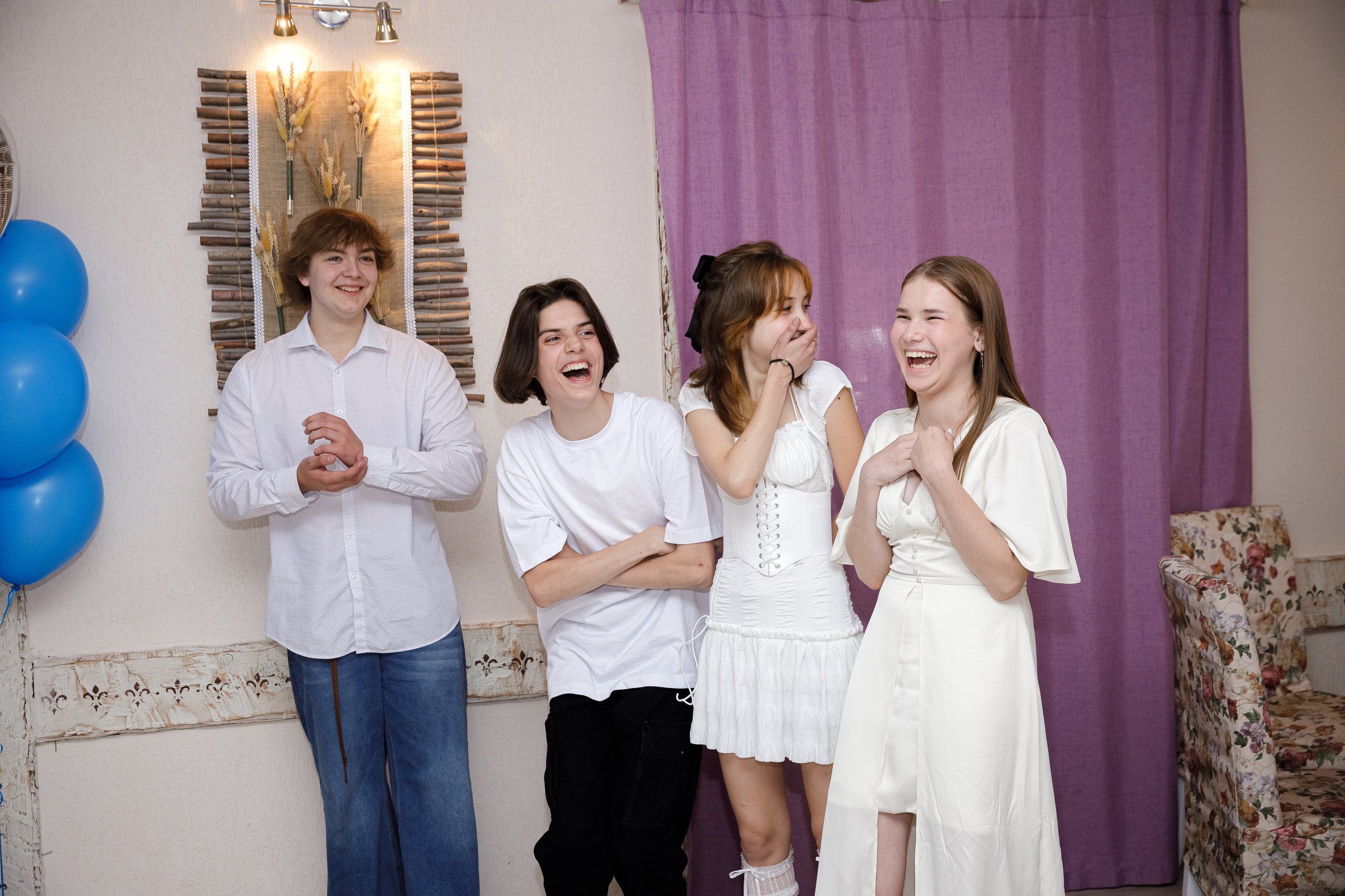 16.06.2024 Выпускной Черемша 9Д. Маша Гонтарь Семейный домашний репортажный фотограф в Санкт-Петербурге