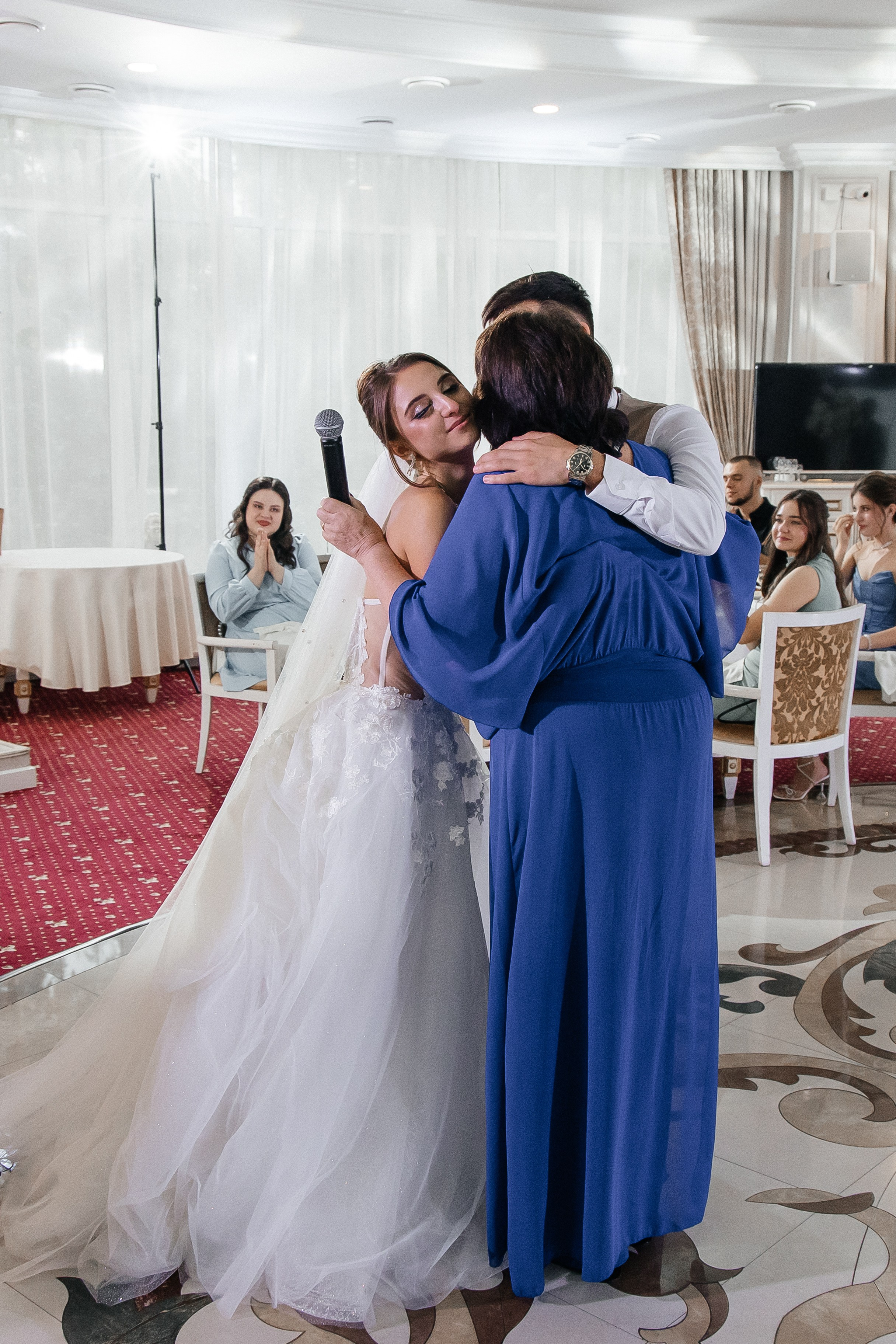 N&V. Фотограф Таганрог Хребет София